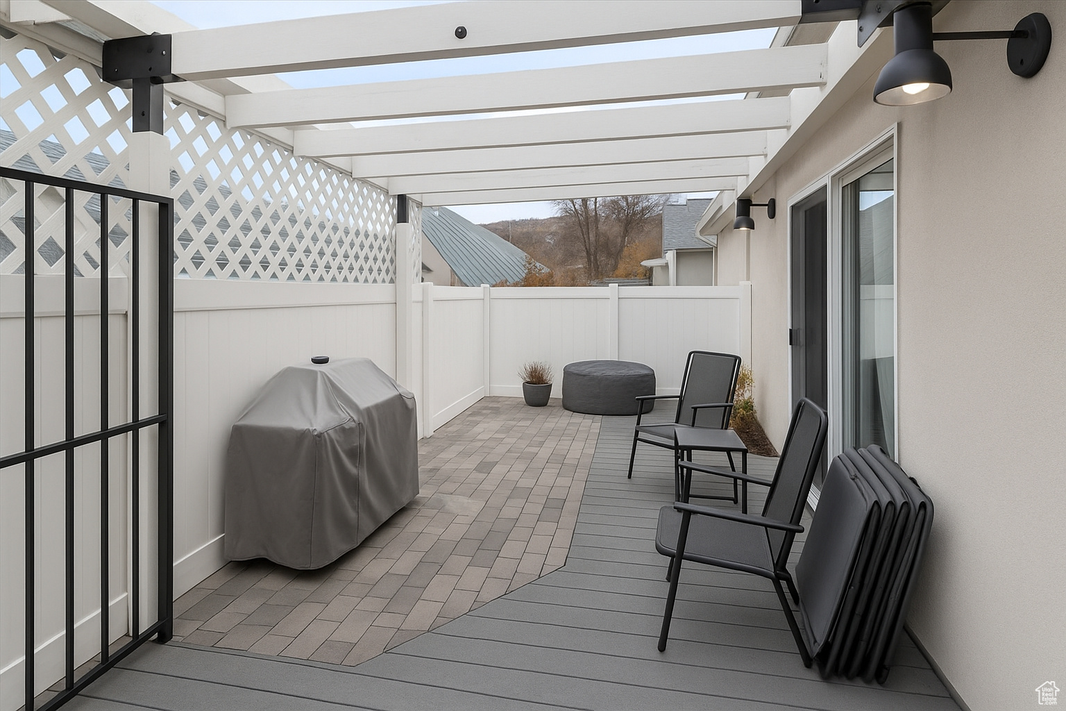 28 N RIVER POINTE DR