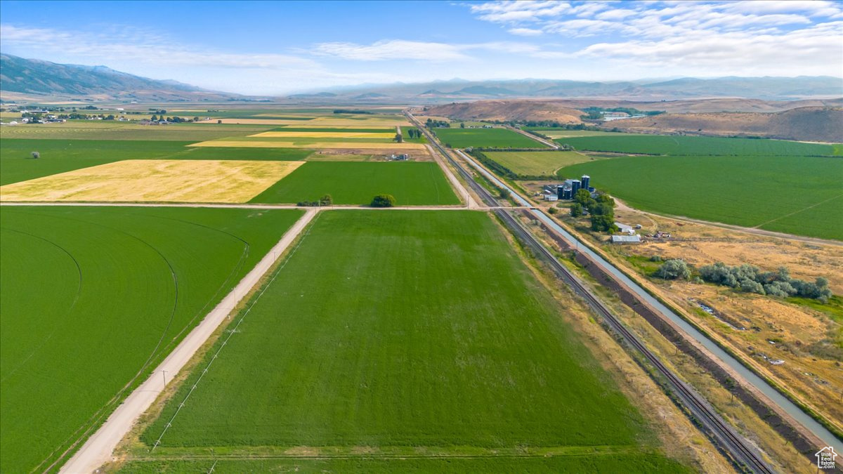 4000 N 4400 W Unit: 7