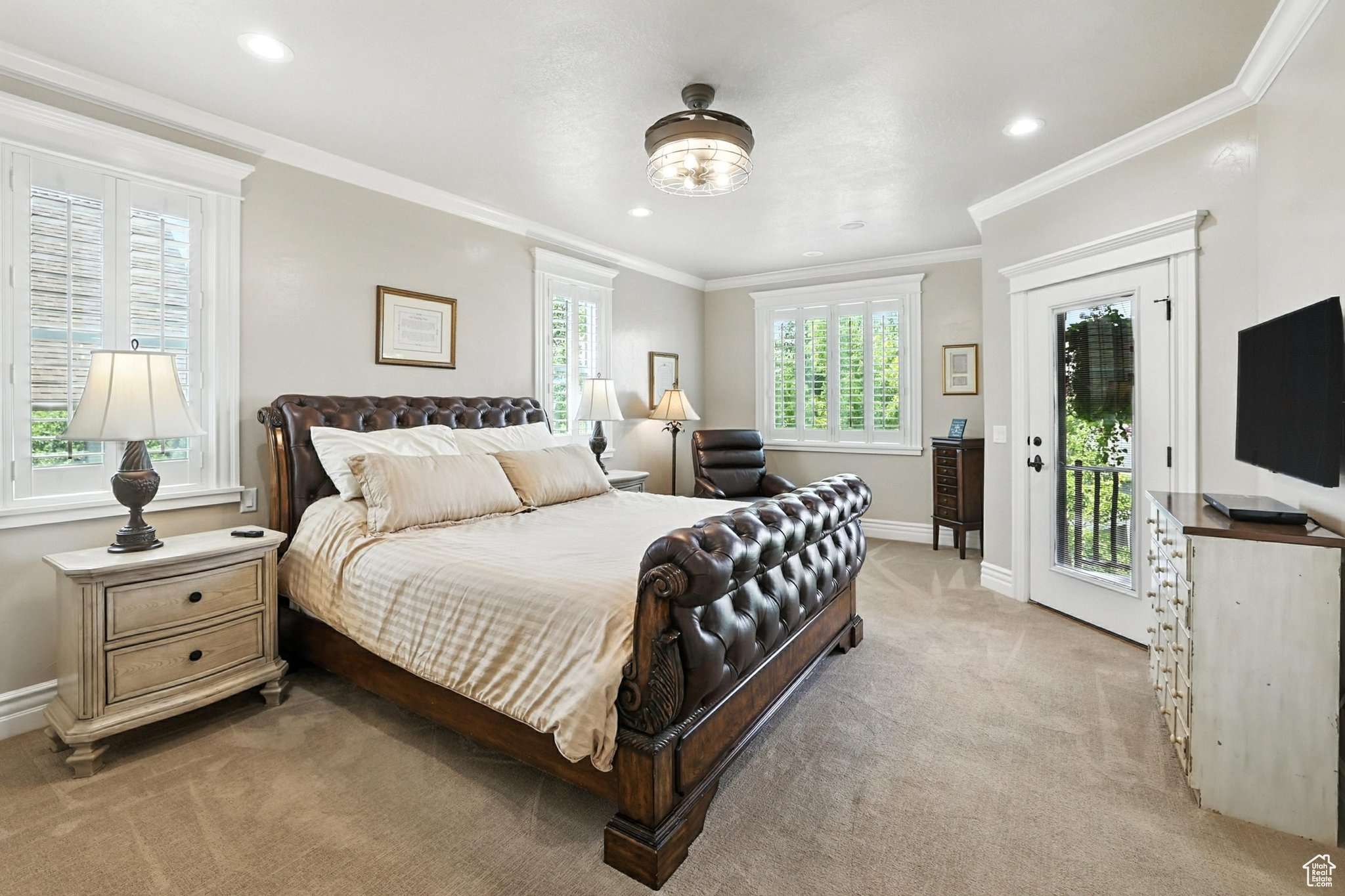 1273 CEDAR HEIGHTS DR