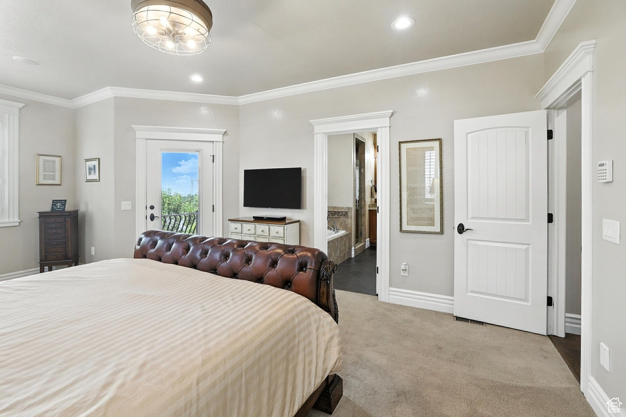 1273 CEDAR HEIGHTS DR