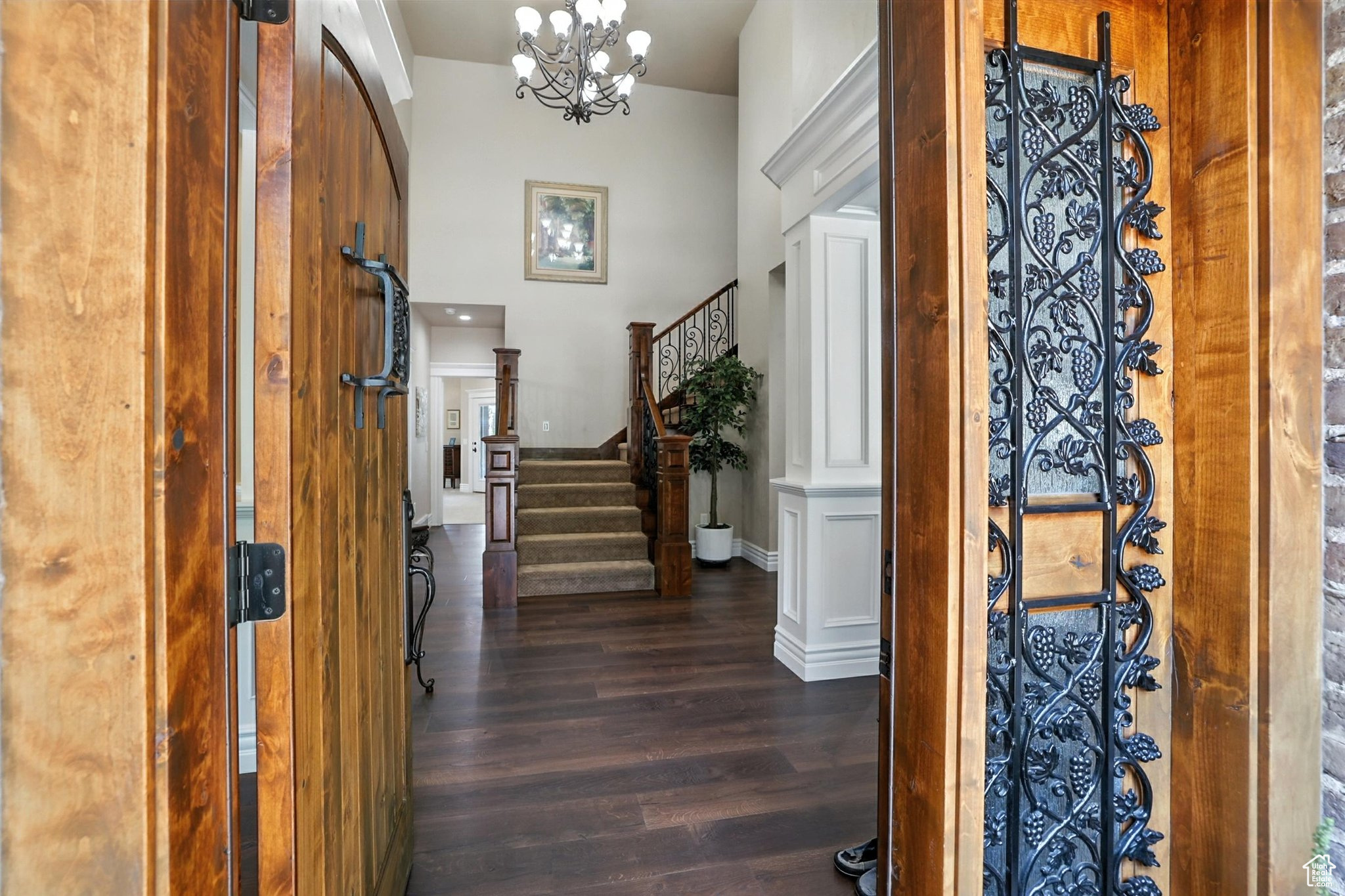 1273 CEDAR HEIGHTS DR