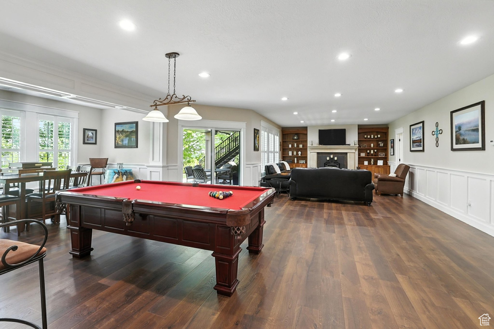 1273 CEDAR HEIGHTS DR