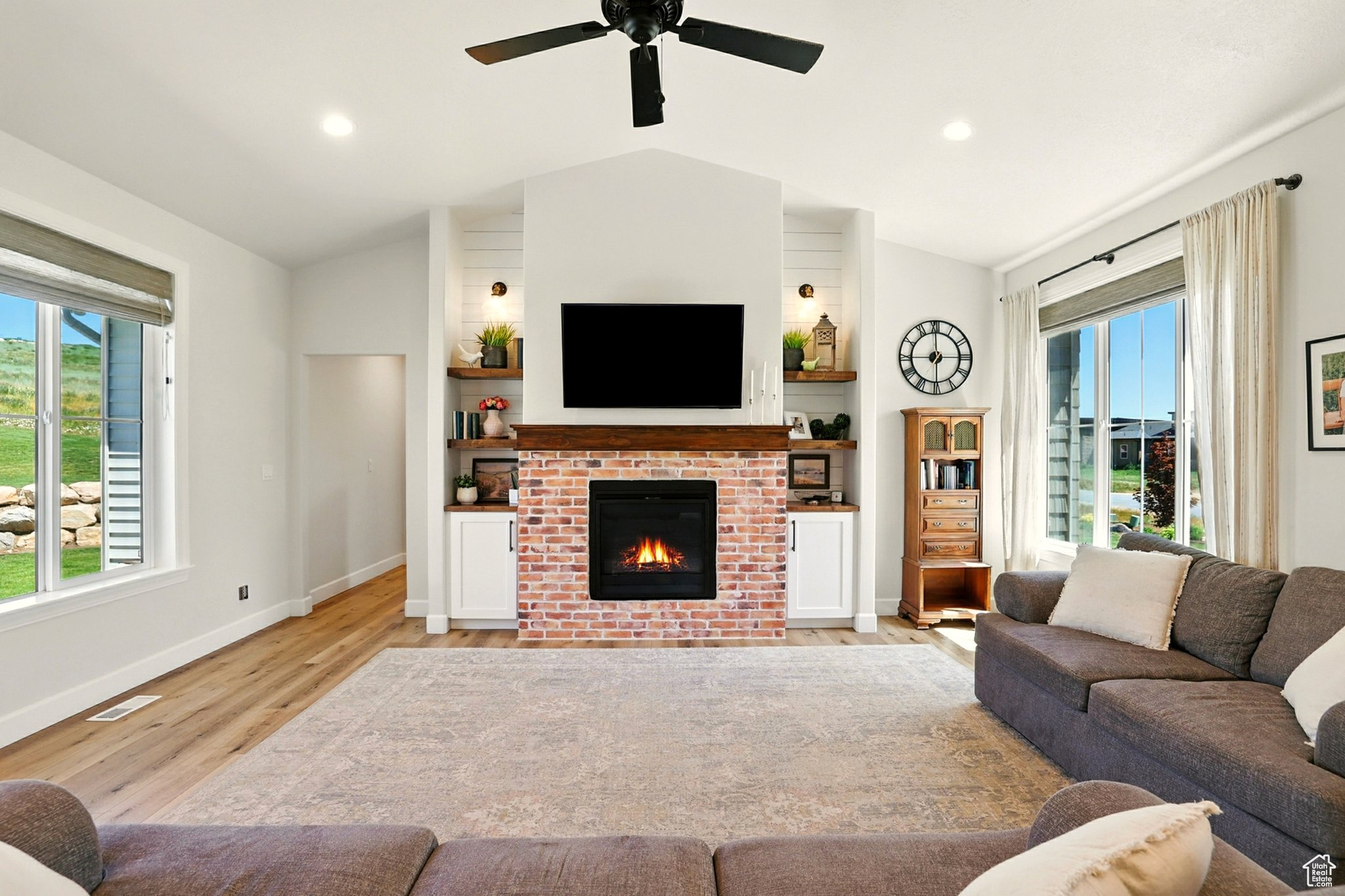 13189 N BROOKSIDE DR