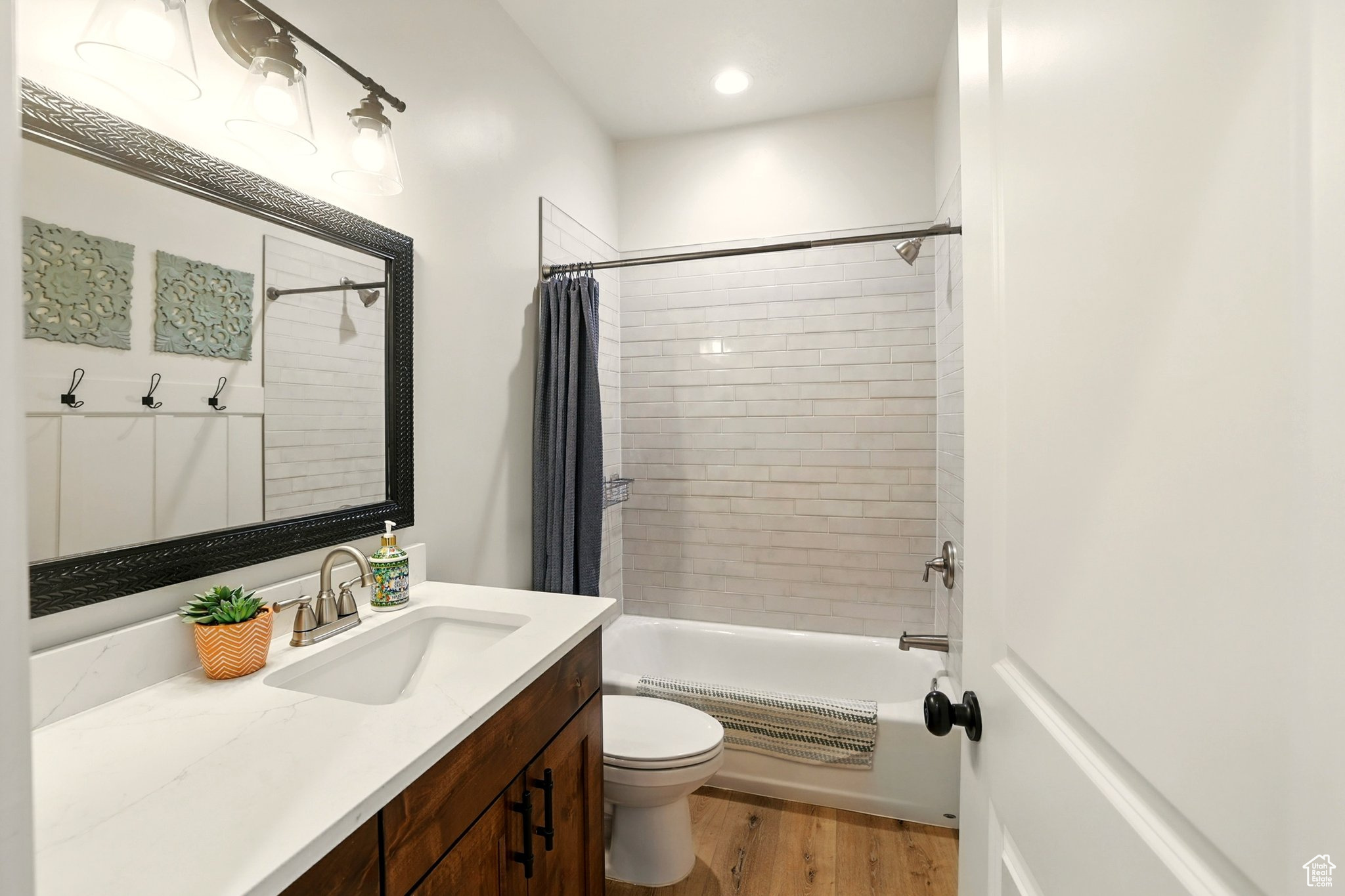 13189 N BROOKSIDE DR