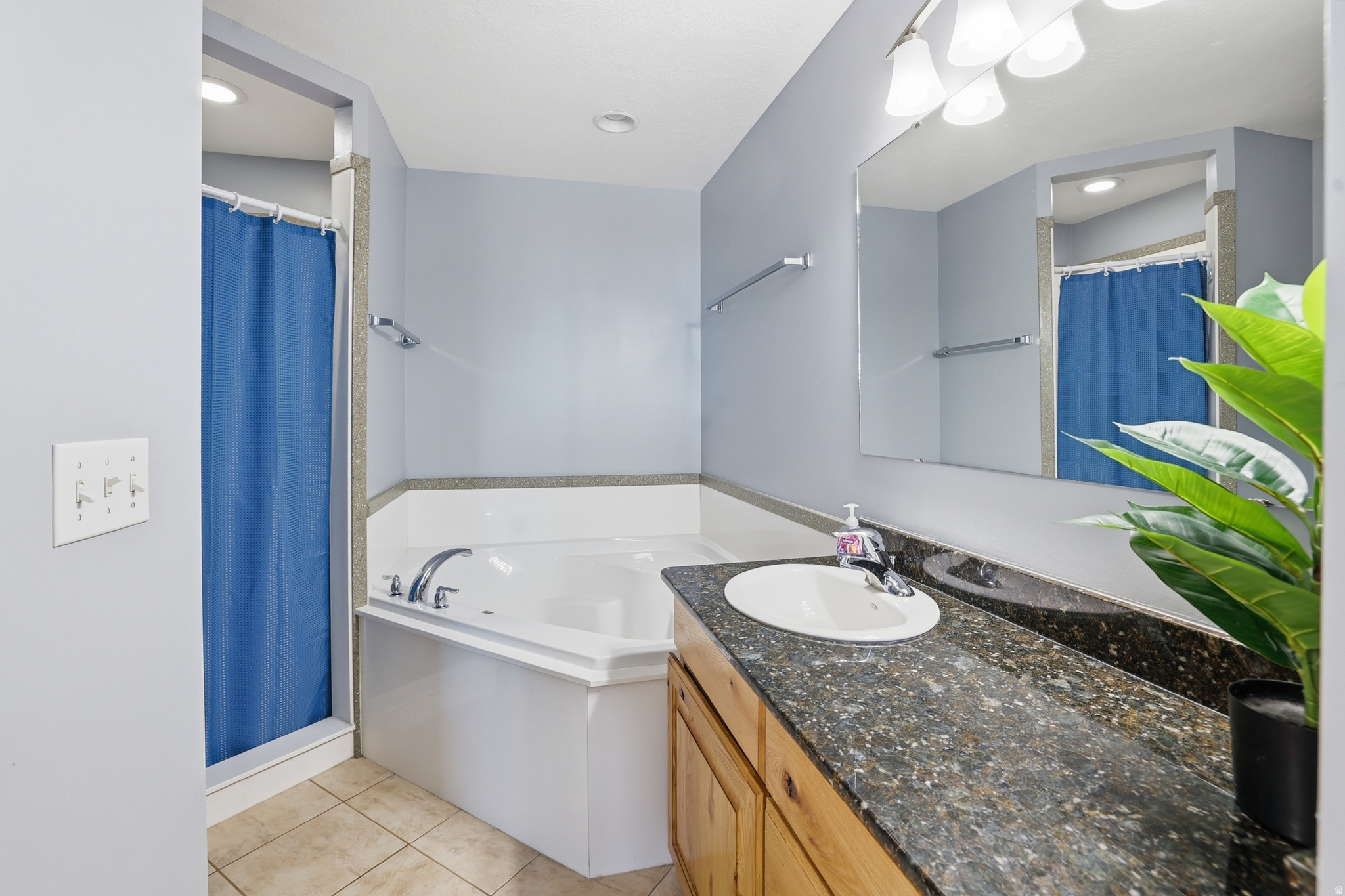 12740 W KIMBERLY CIR
