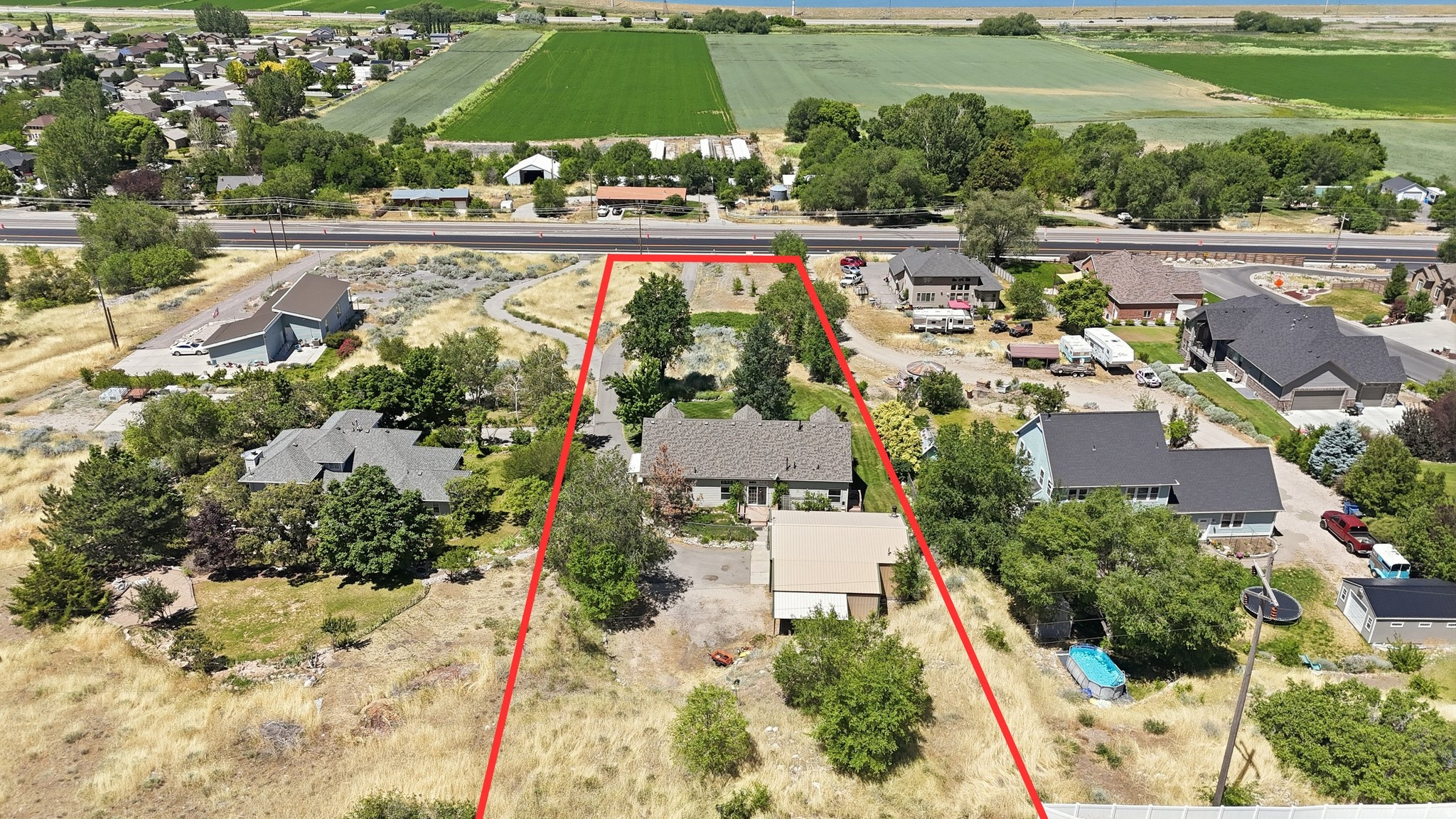 7205 S HWY 89