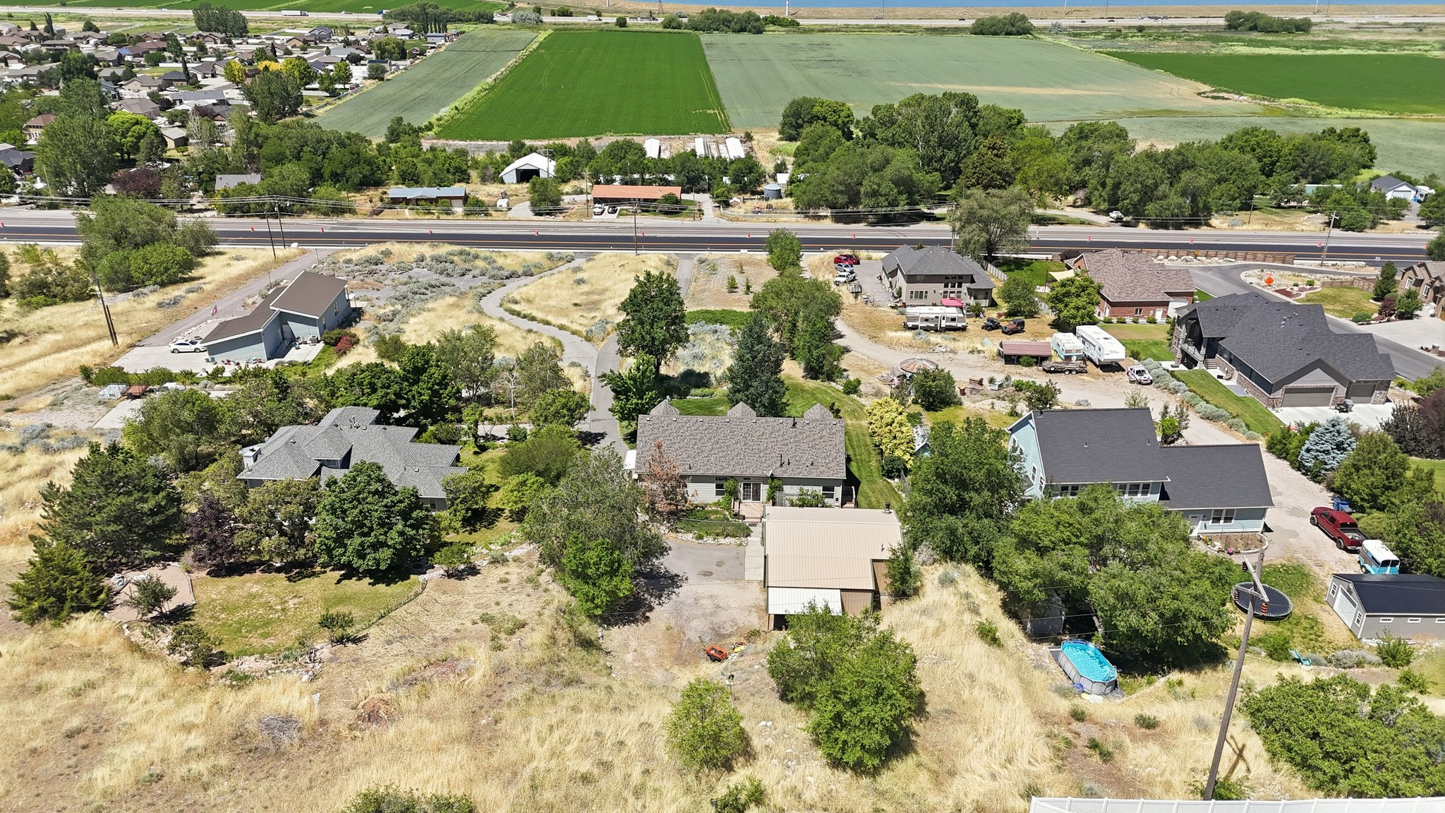 7205 S HWY 89