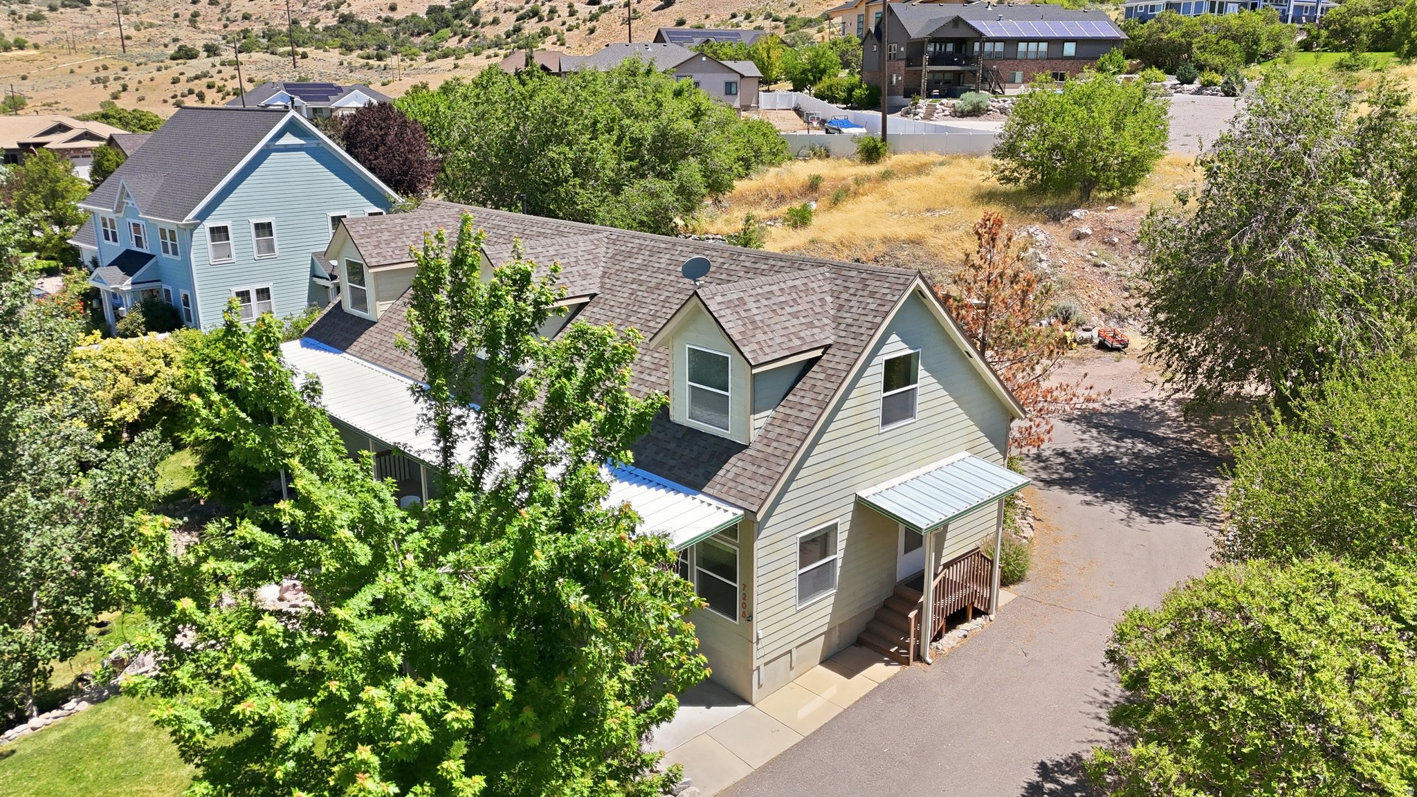 7205 S HWY 89
