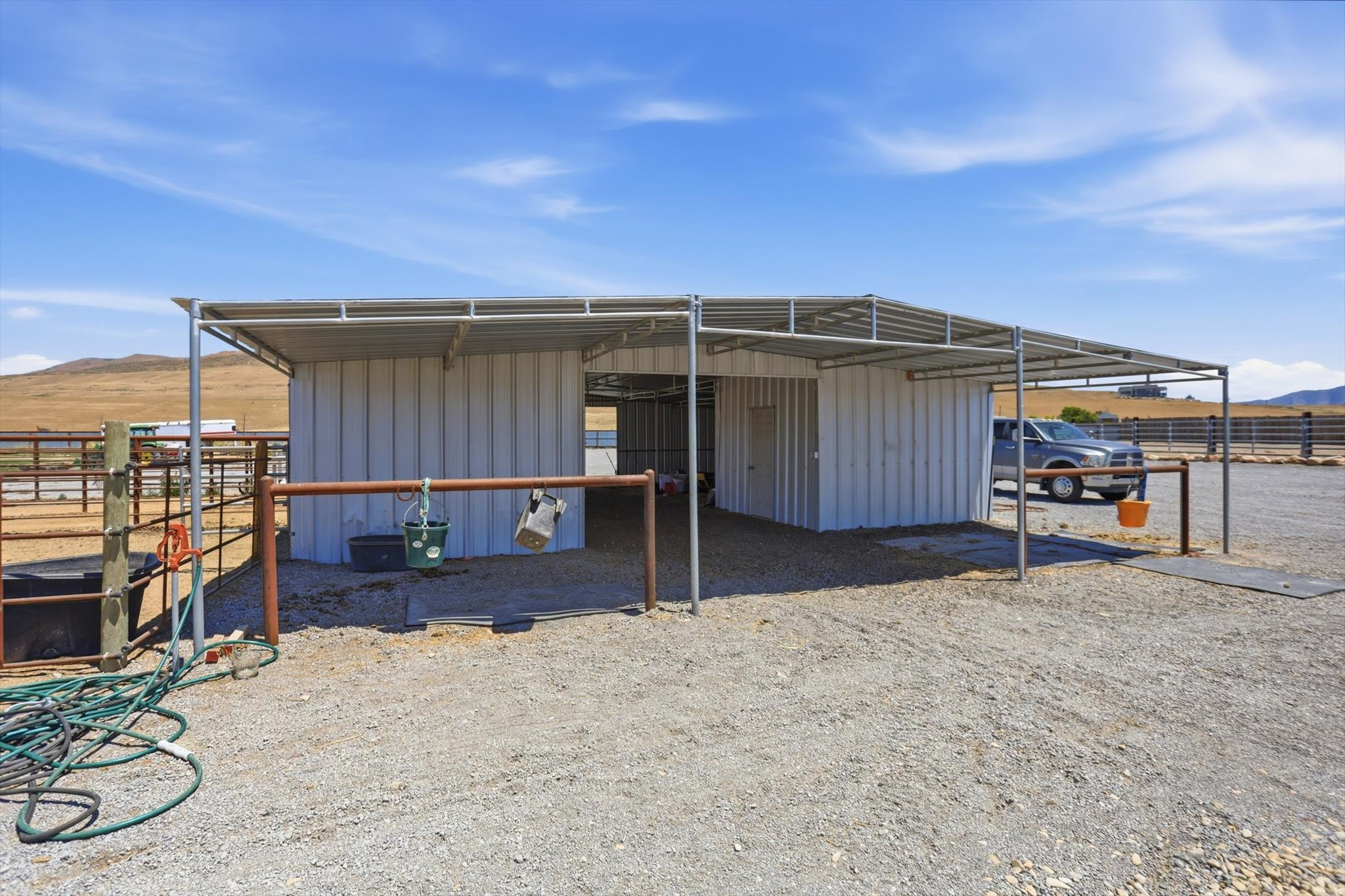 9590 W POINT LOOKOUT DR