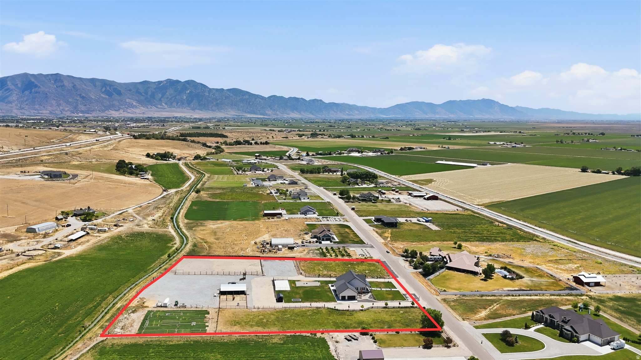 9590 W POINT LOOKOUT DR