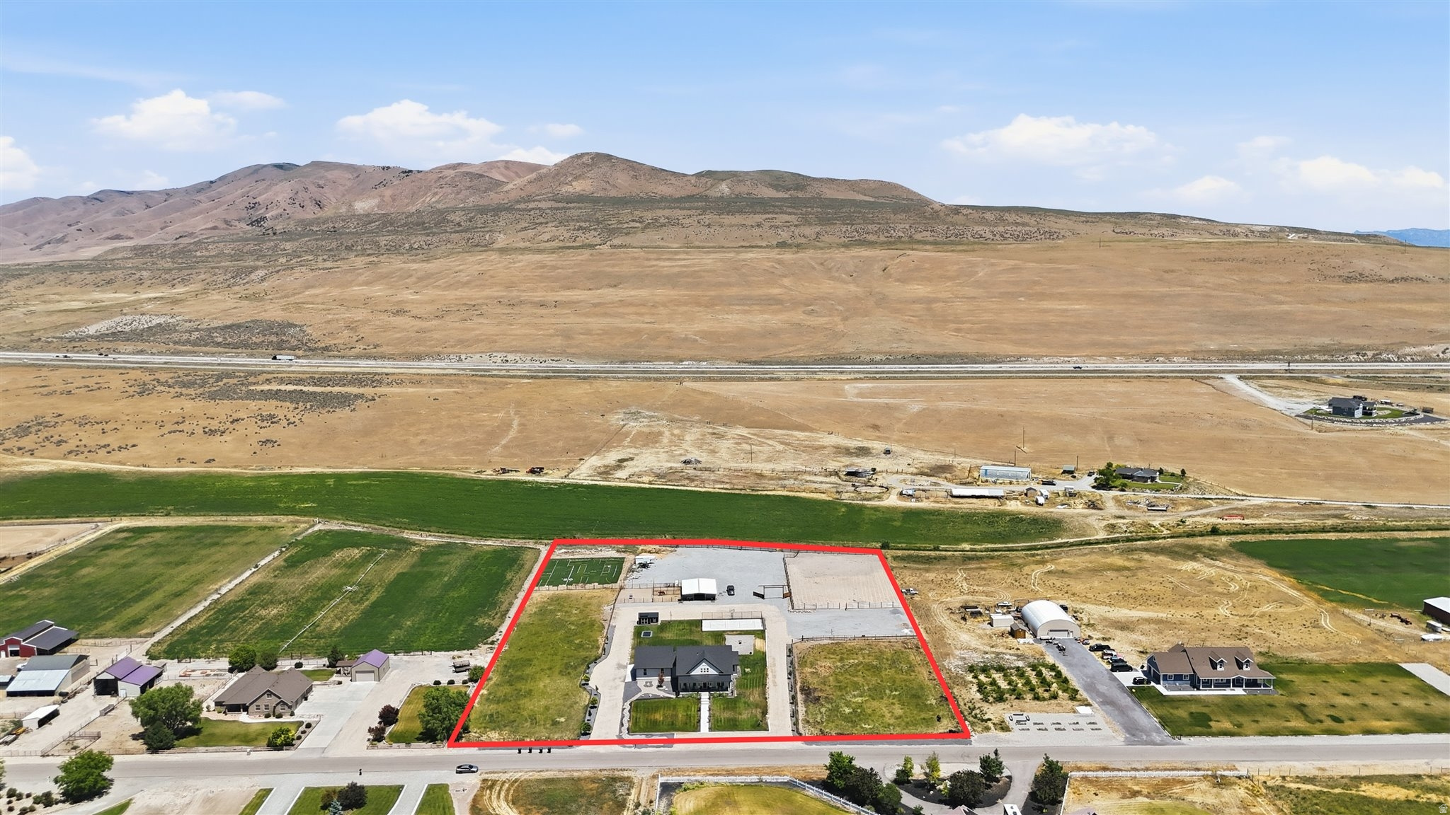 9590 W POINT LOOKOUT DR