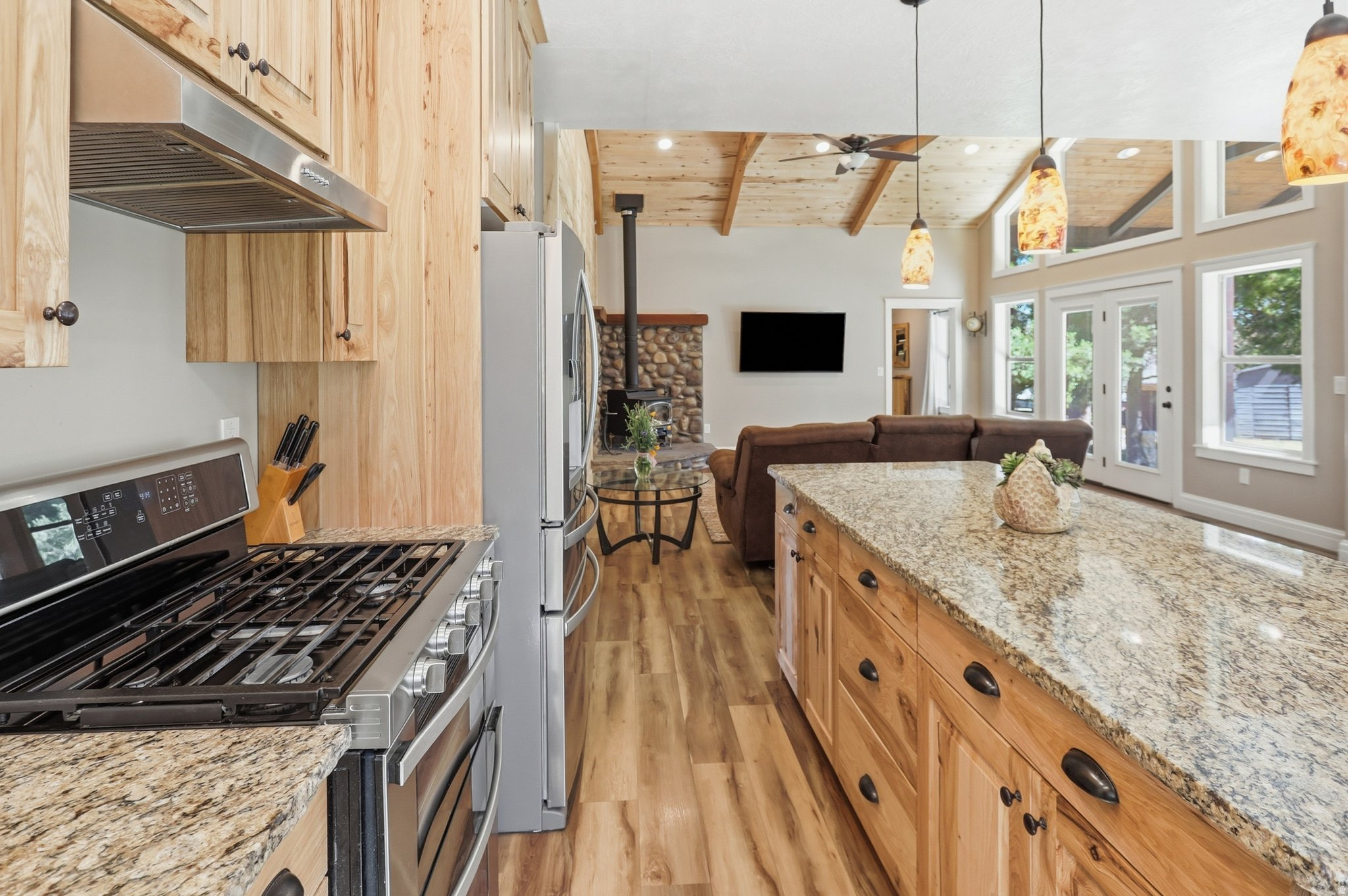 6095 N OLD HIGHWAY 191 HWY