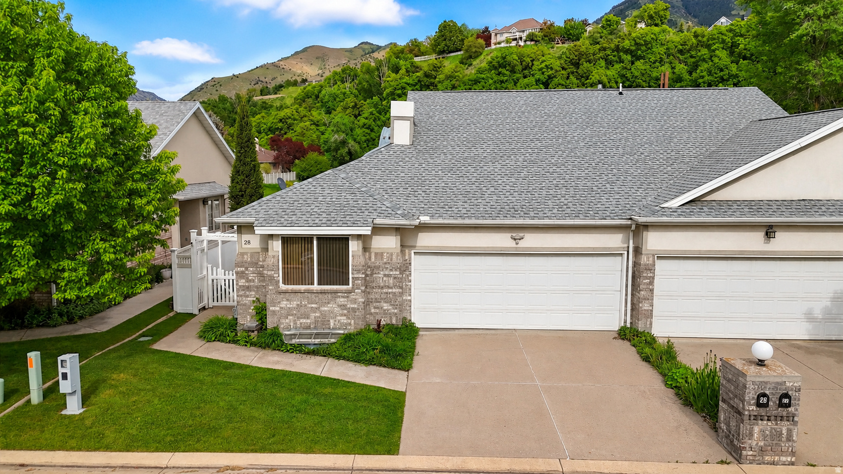 28 N RIVER POINTE DR