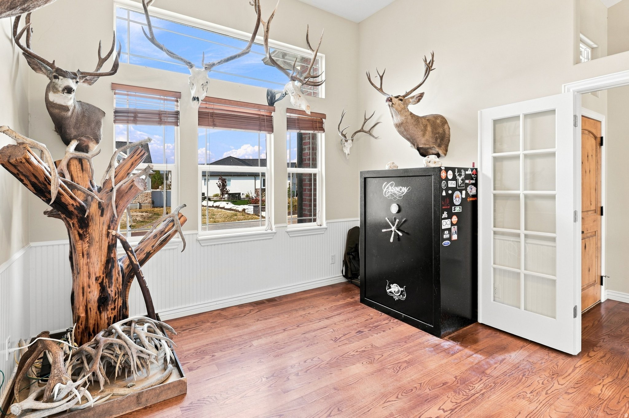 170 LAKEVIEW