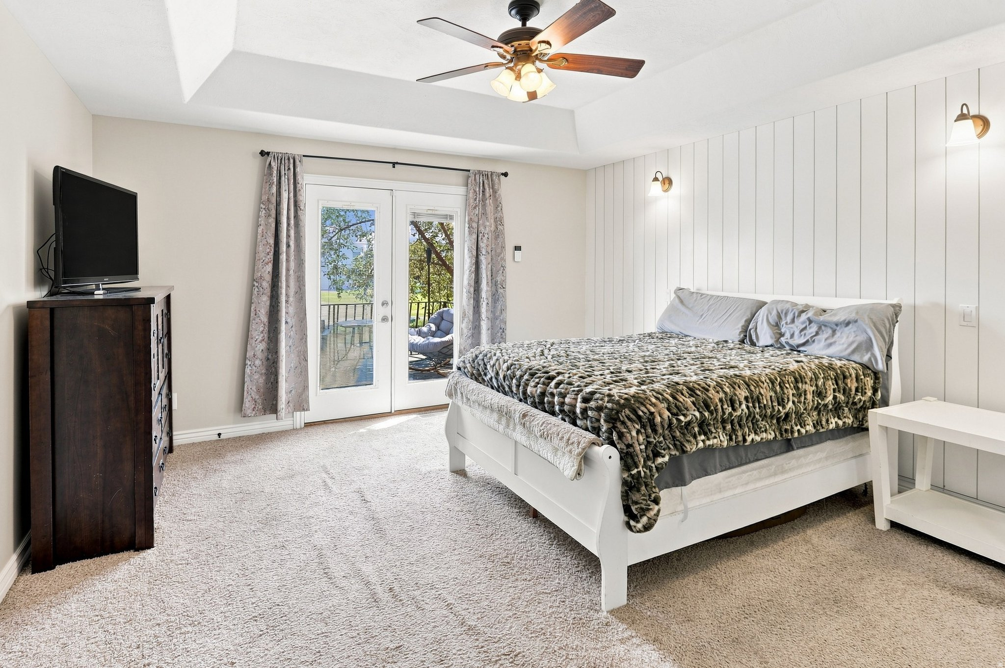 170 LAKEVIEW