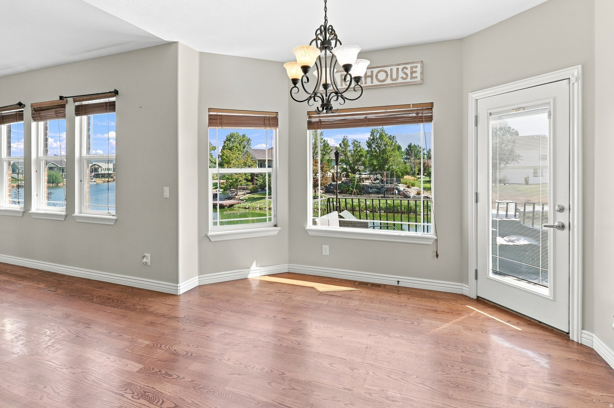 170 LAKEVIEW