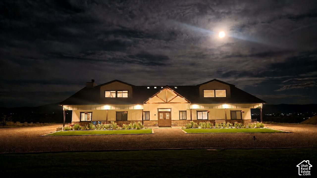 405 N WONDERFUL LIFE LN