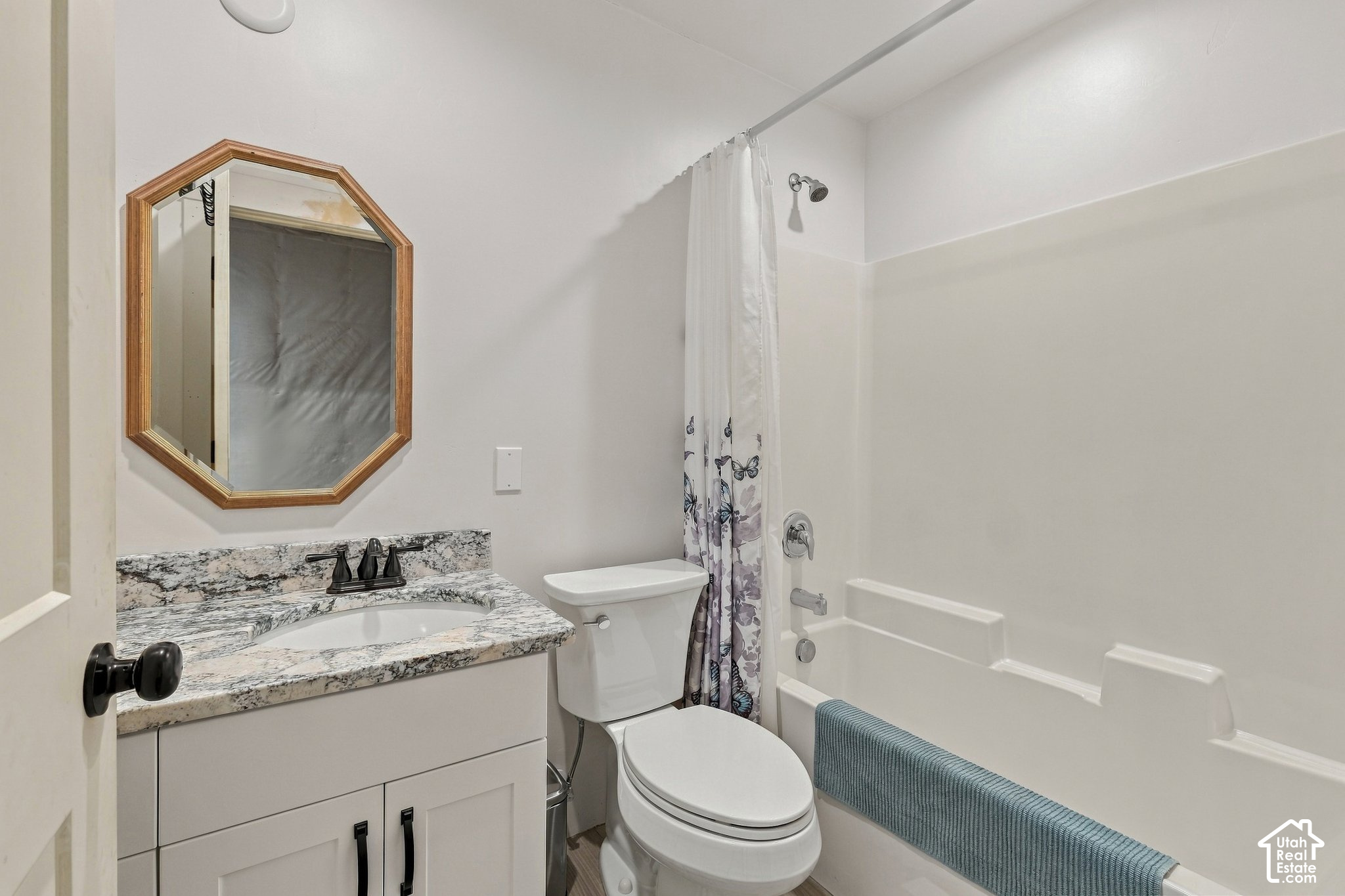 405 N WONDERFUL LIFE LN