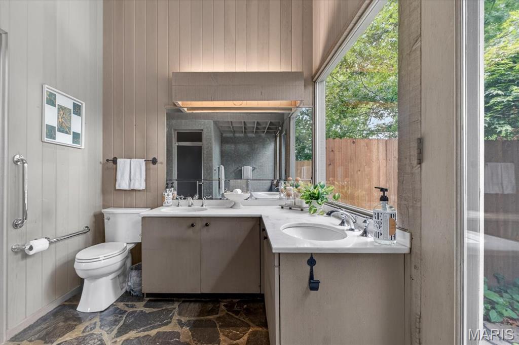 50 Creekwood Lane