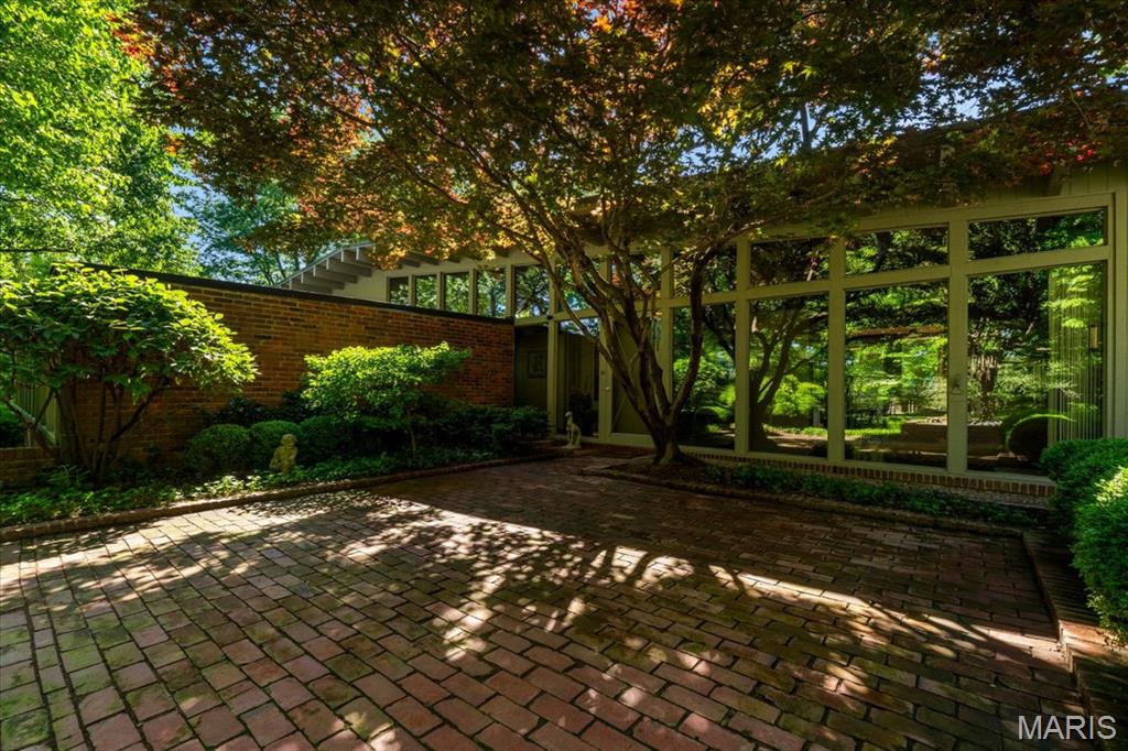 50 Creekwood Lane