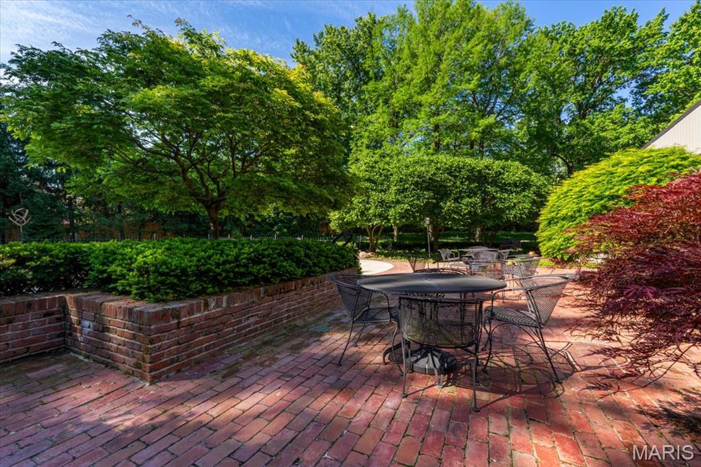 50 Creekwood Lane