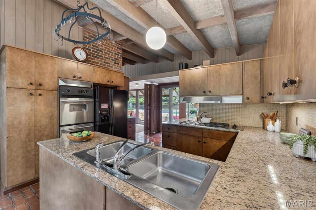 50 Creekwood Lane