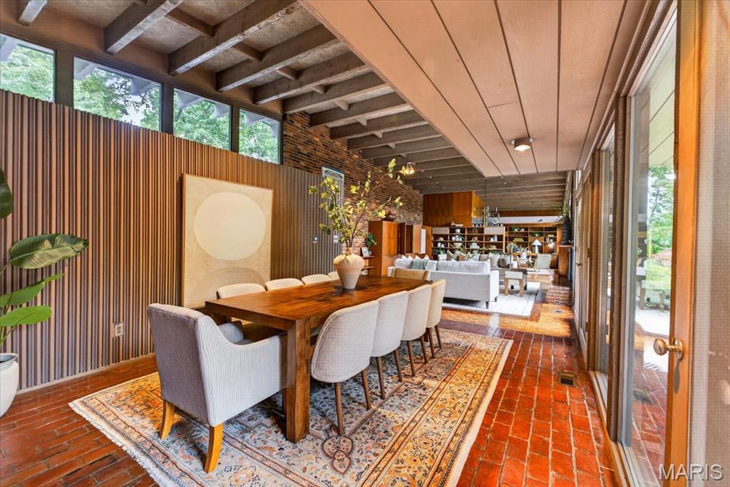 50 Creekwood Lane