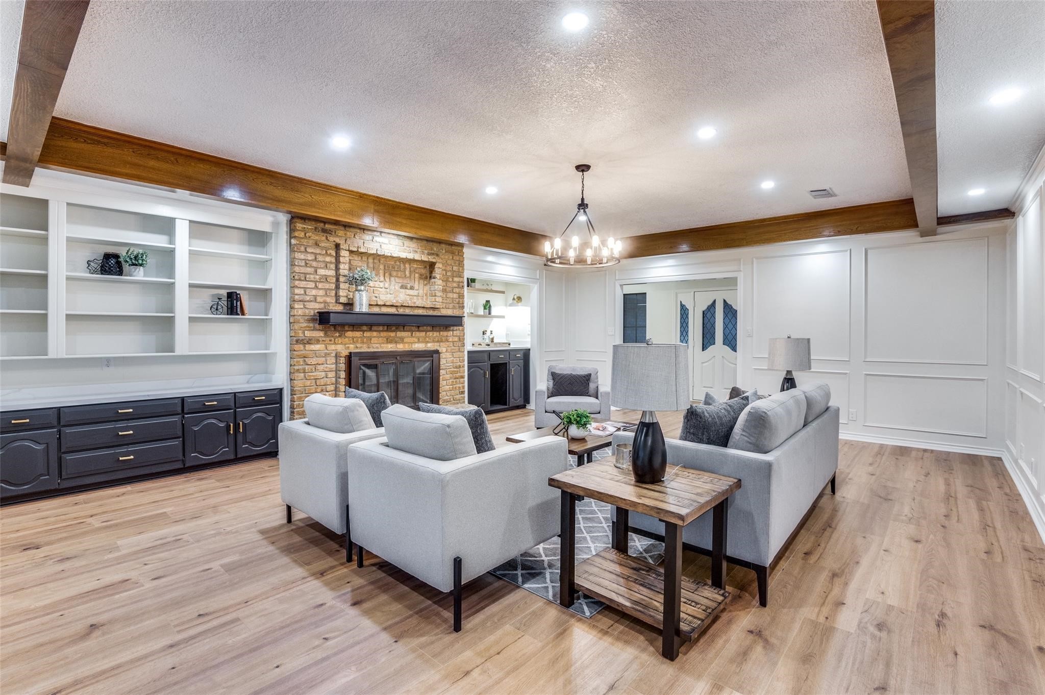 11717 Pine Creek Court