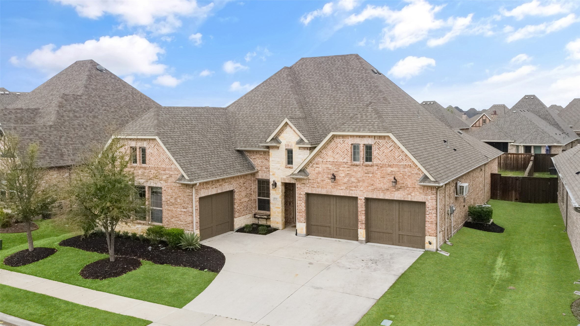 2717 Waterford