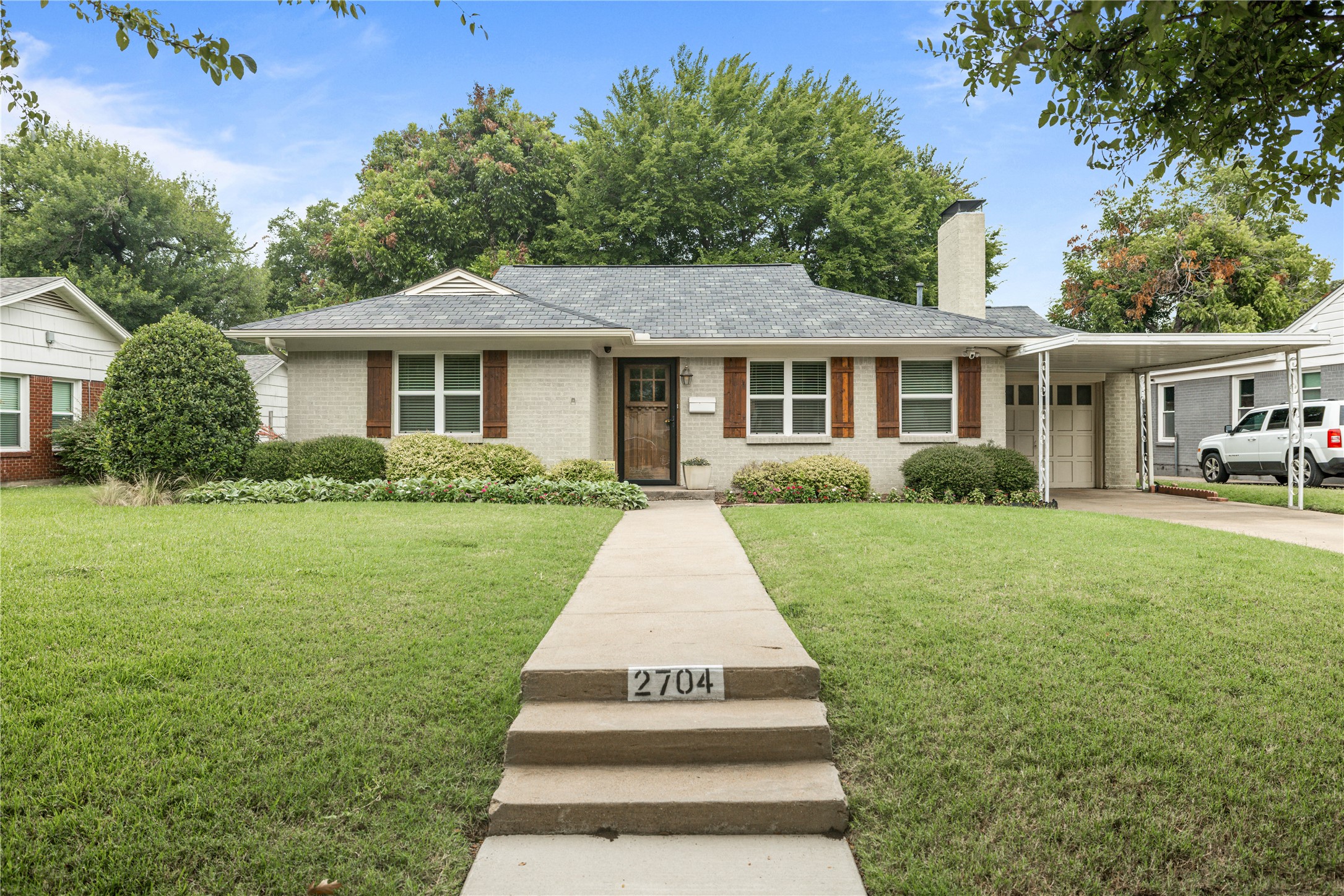 2704 Ryan Place Drive