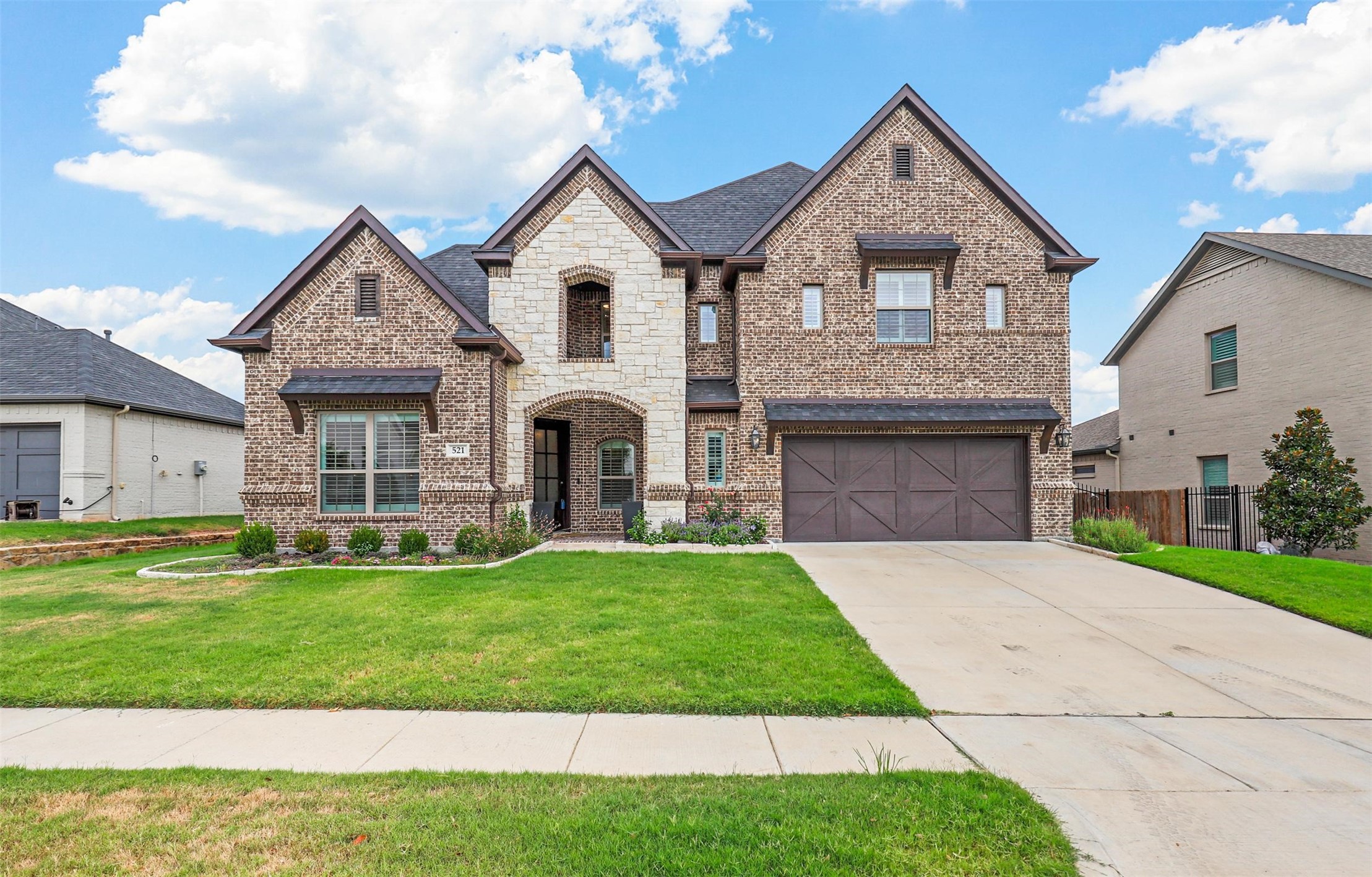 521 Point Vista Drive