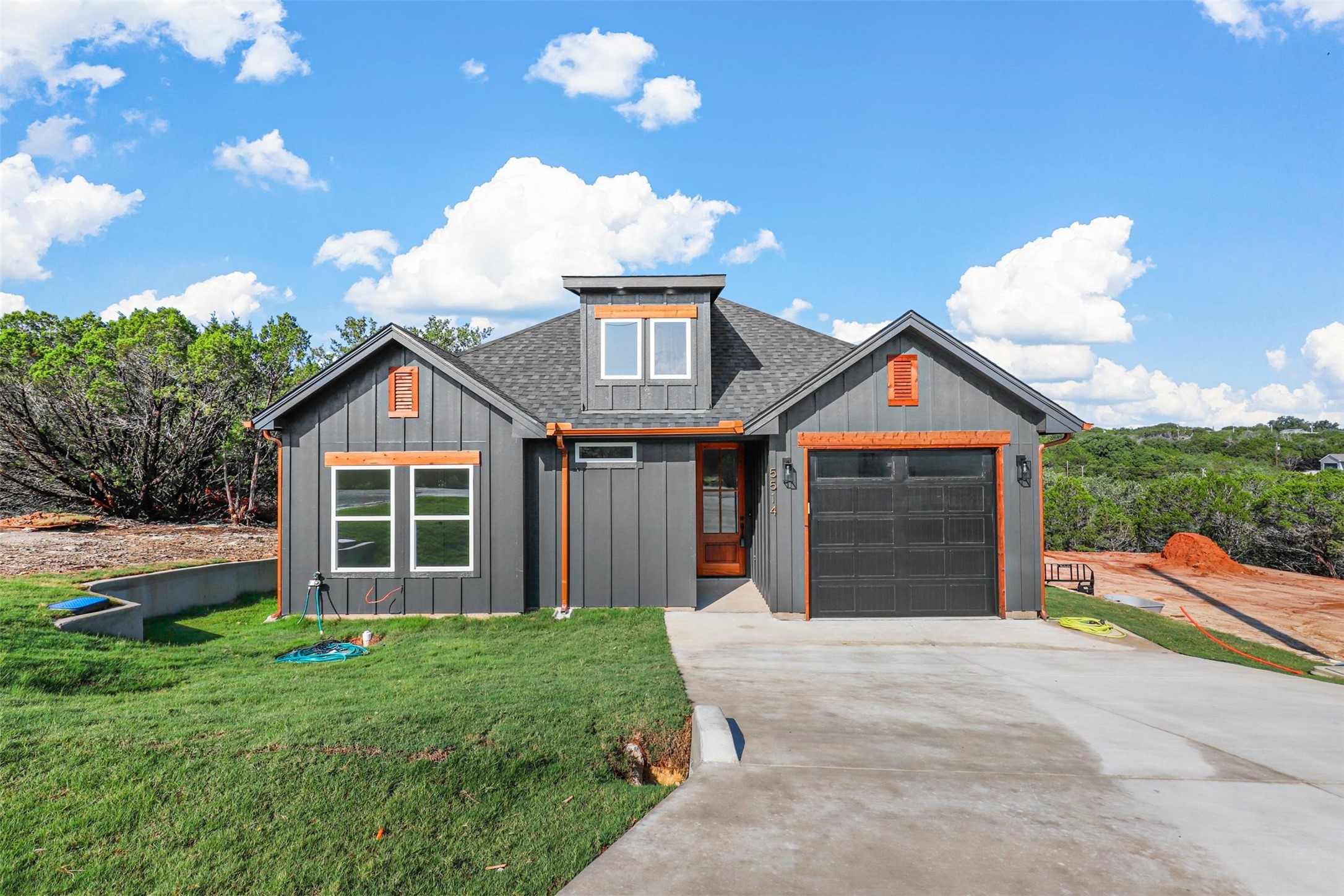 5514 San Jacinto Drive