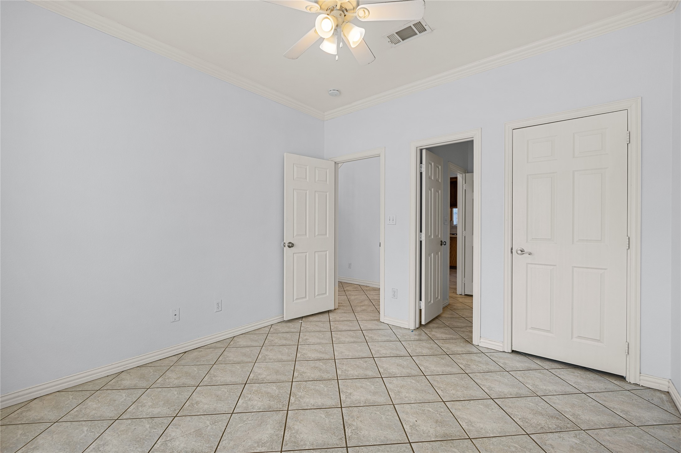 4828 Lowell Lane