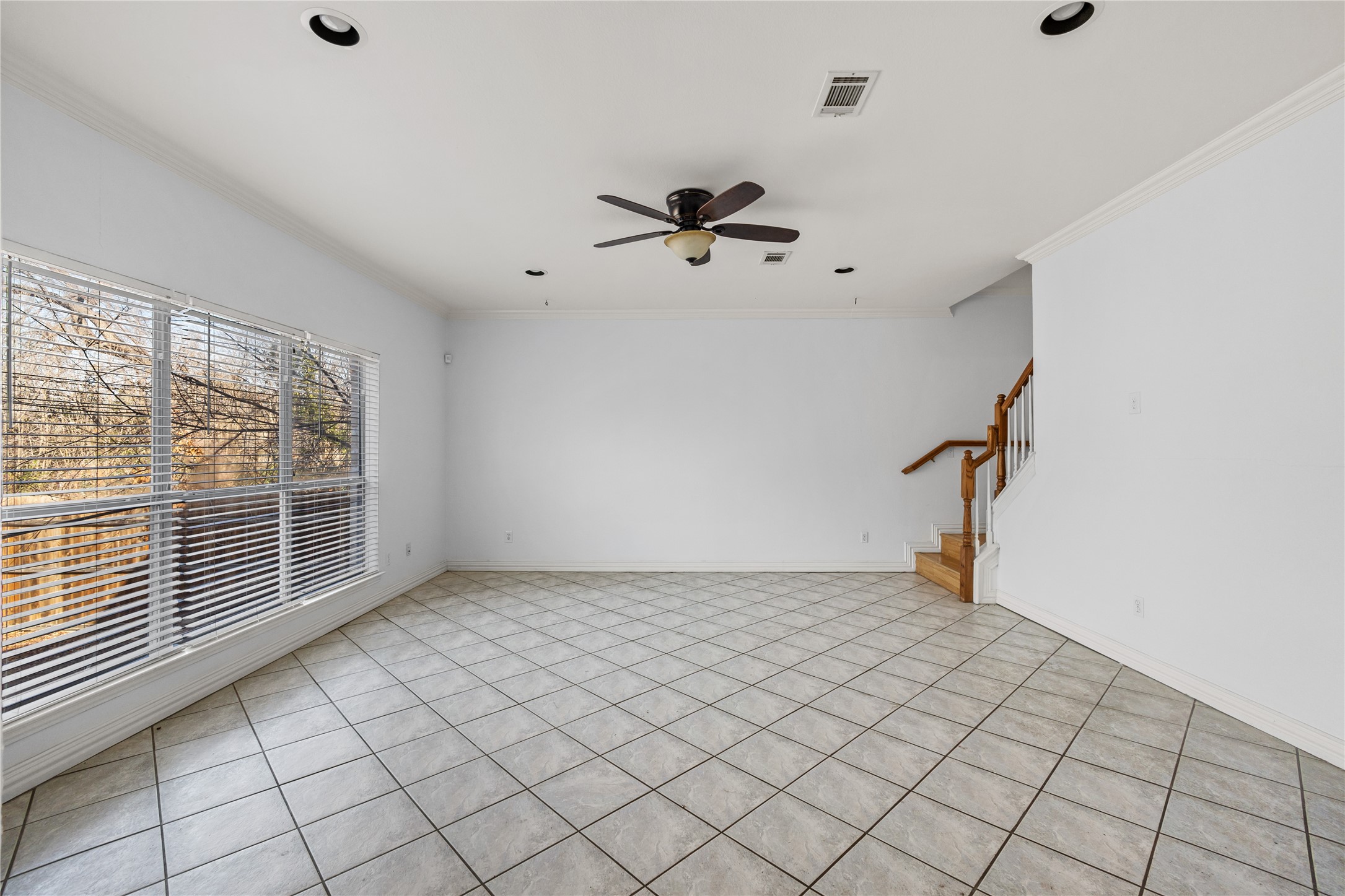 4828 Lowell Lane