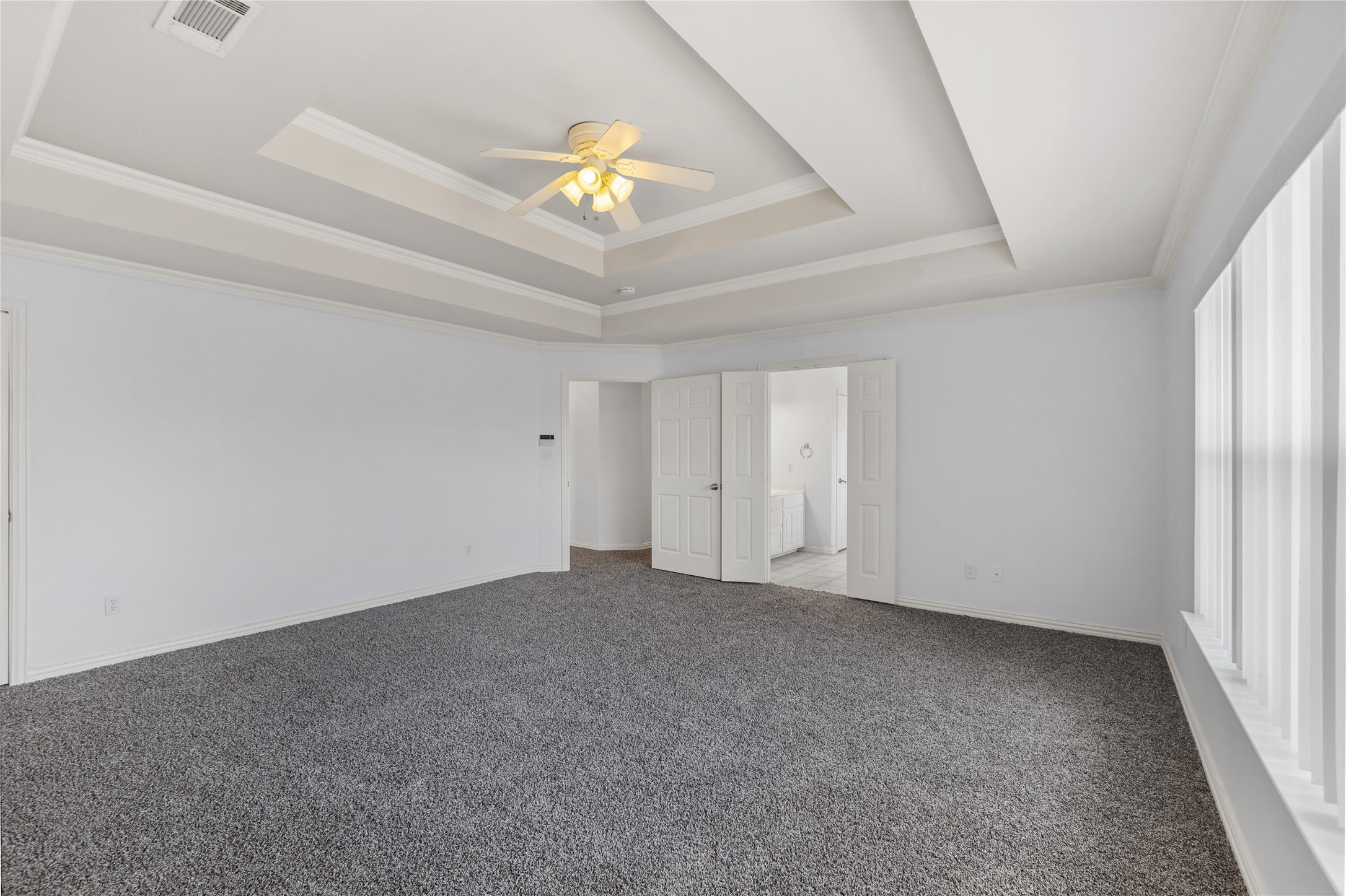 4828 Lowell Lane