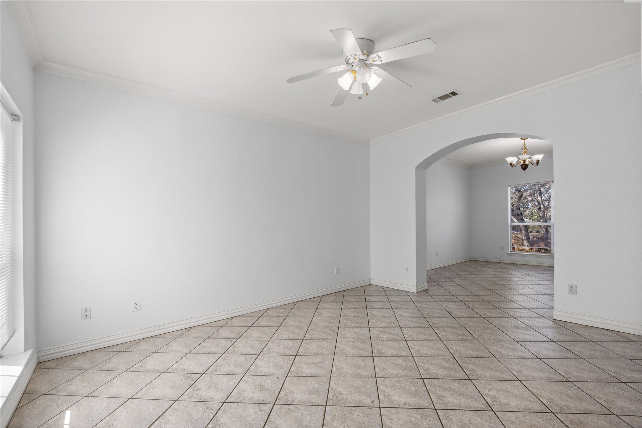 4828 Lowell Lane