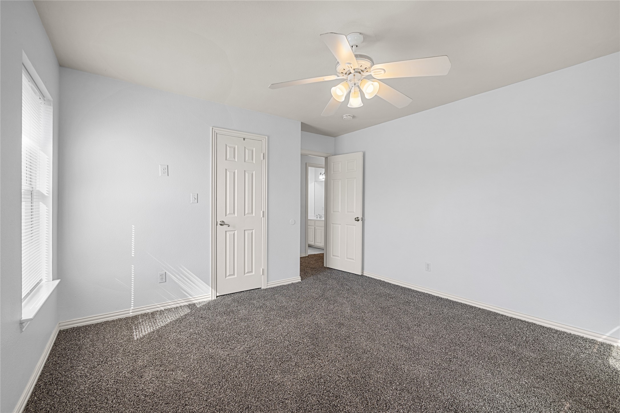 4828 Lowell Lane