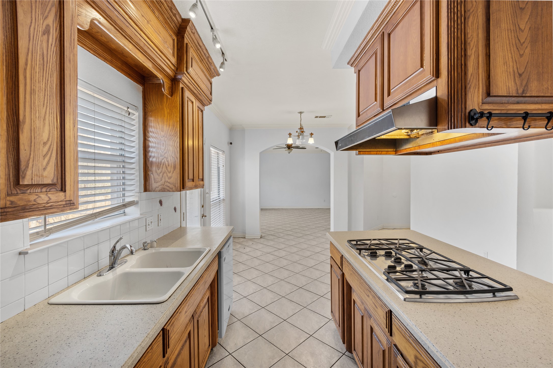 4828 Lowell Lane