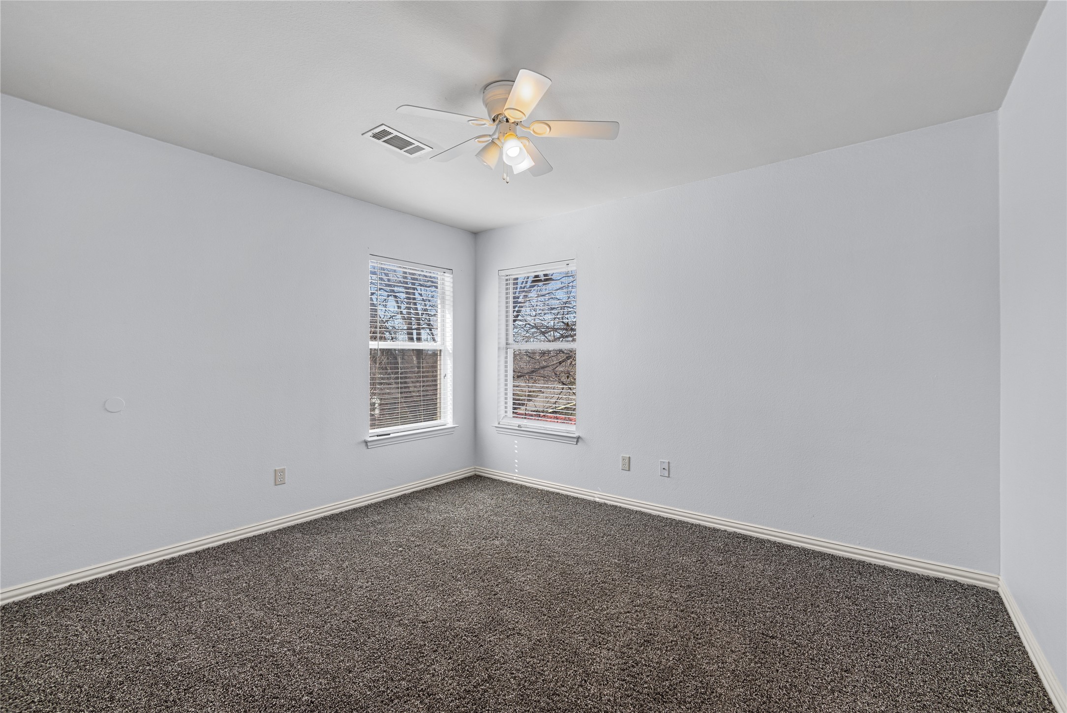 4828 Lowell Lane
