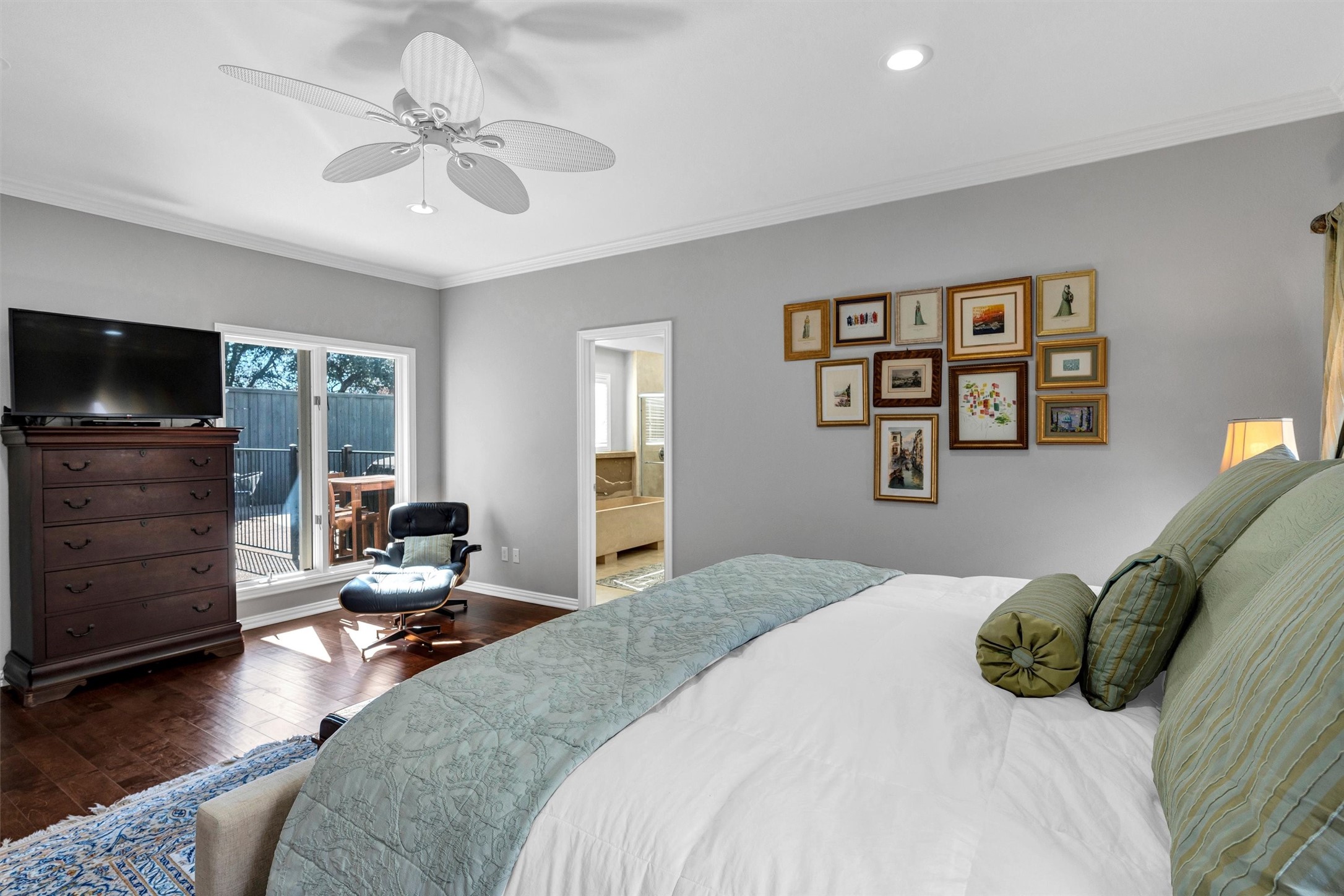 4908 Woodbend Court