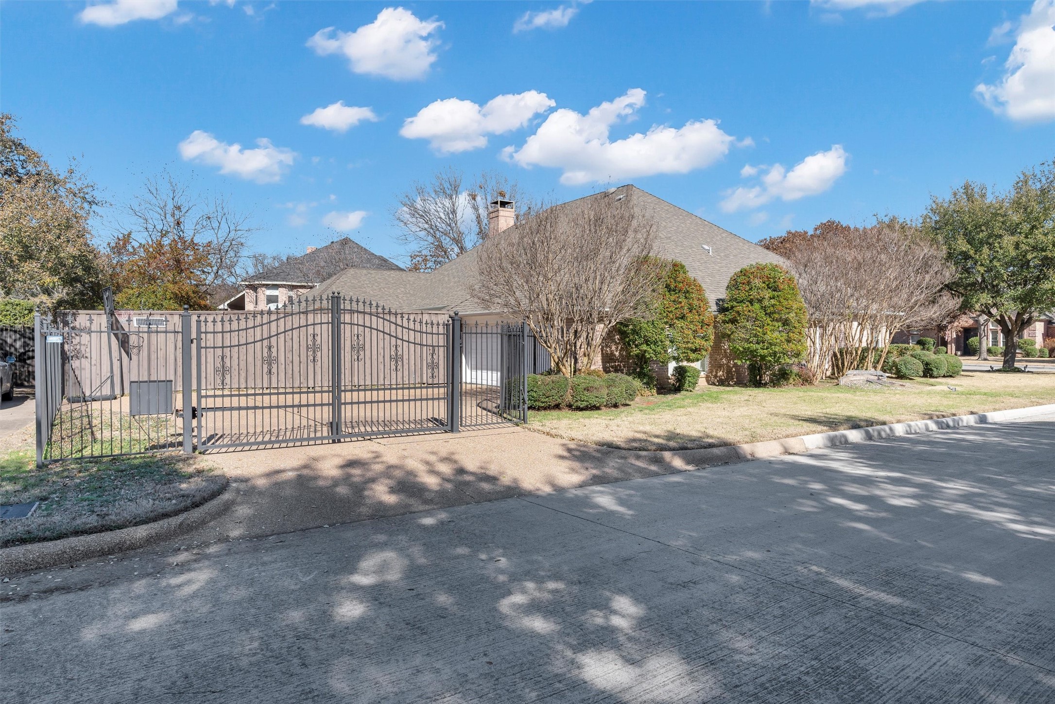 4908 Woodbend Court