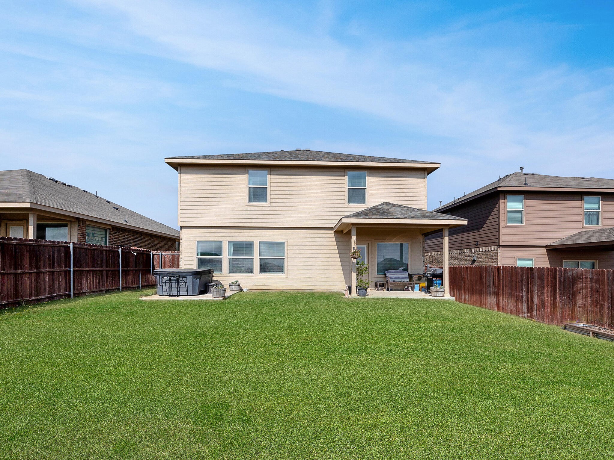 10113 Huntersville Trail