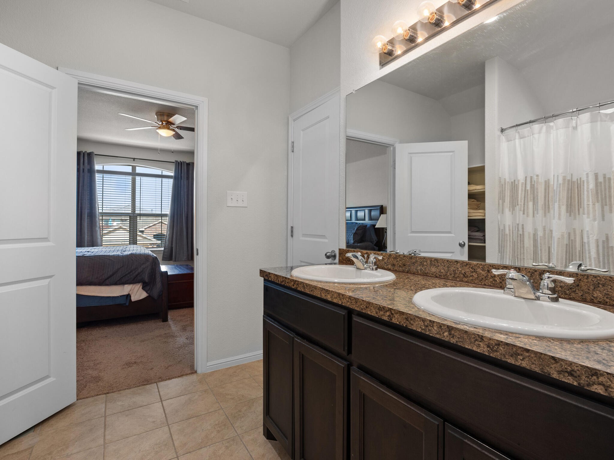 10113 Huntersville Trail