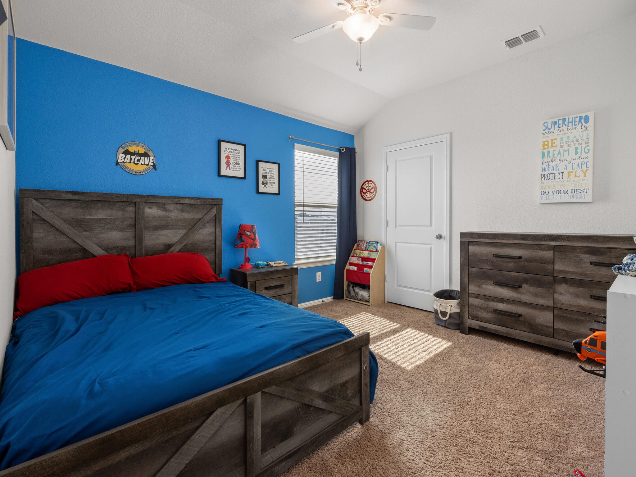 10113 Huntersville Trail