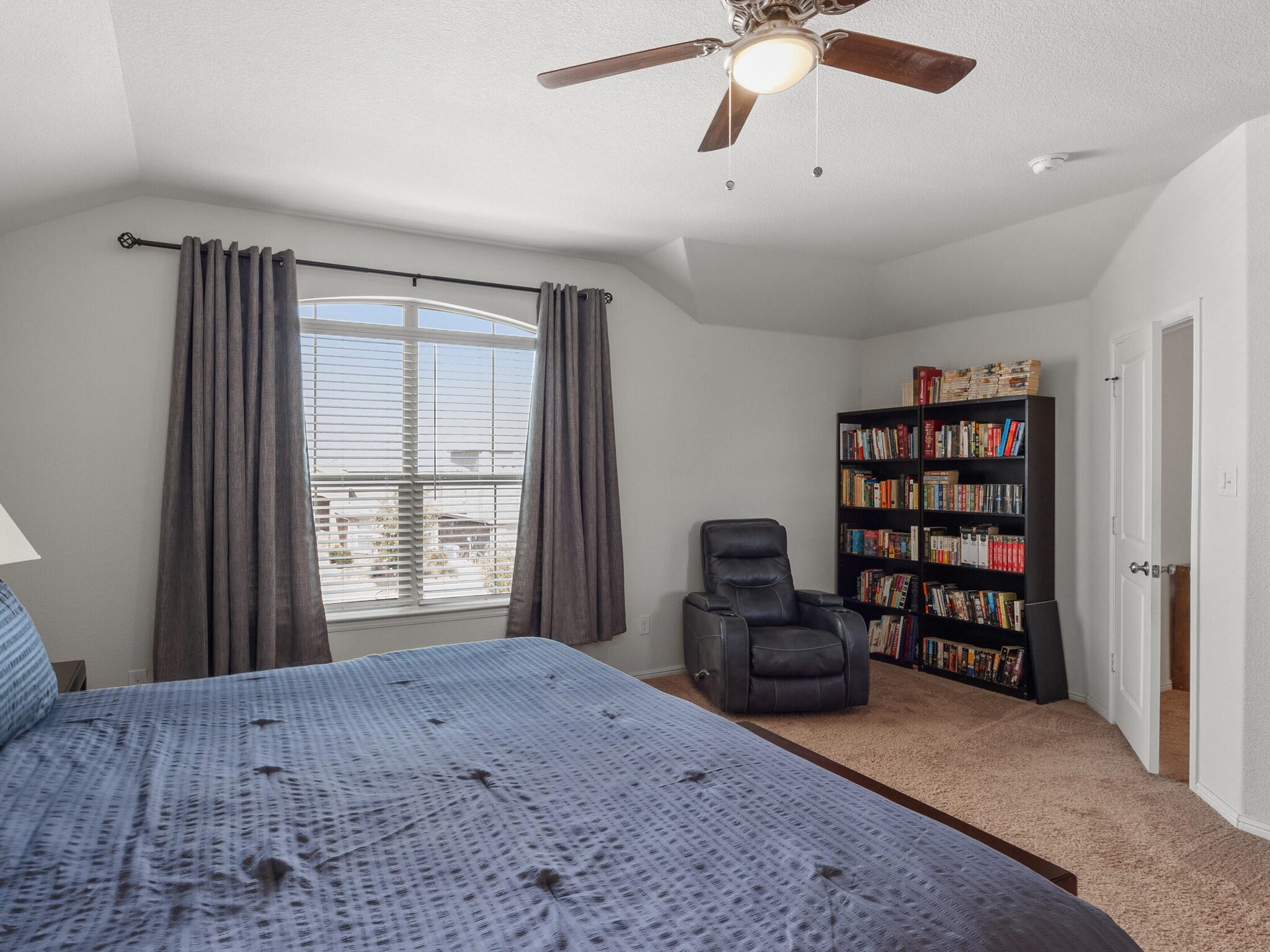 10113 Huntersville Trail