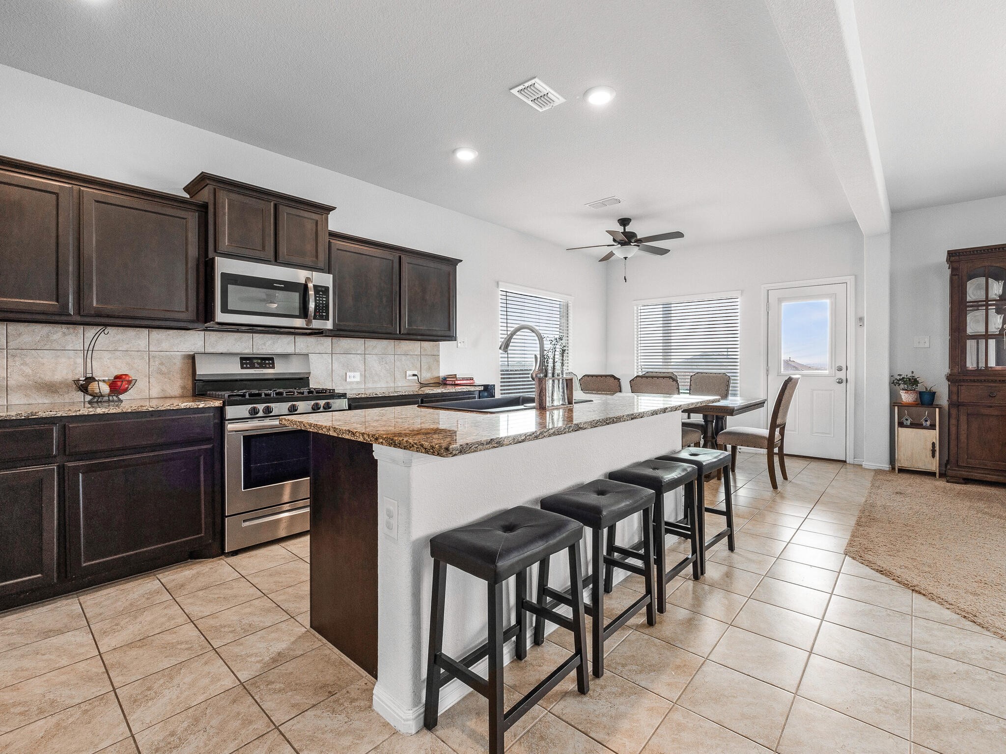 10113 Huntersville Trail