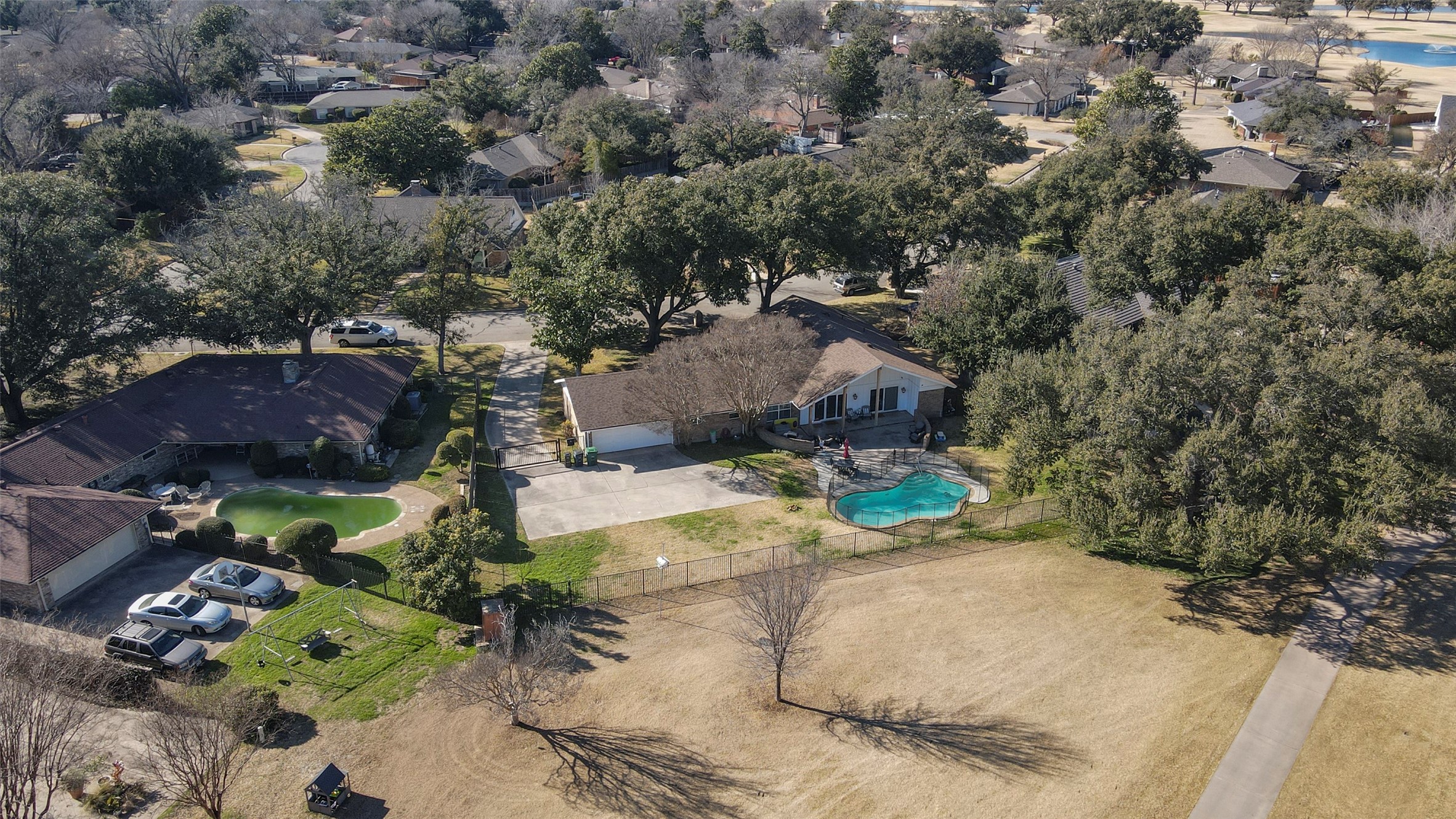 6904 Miramar Circle