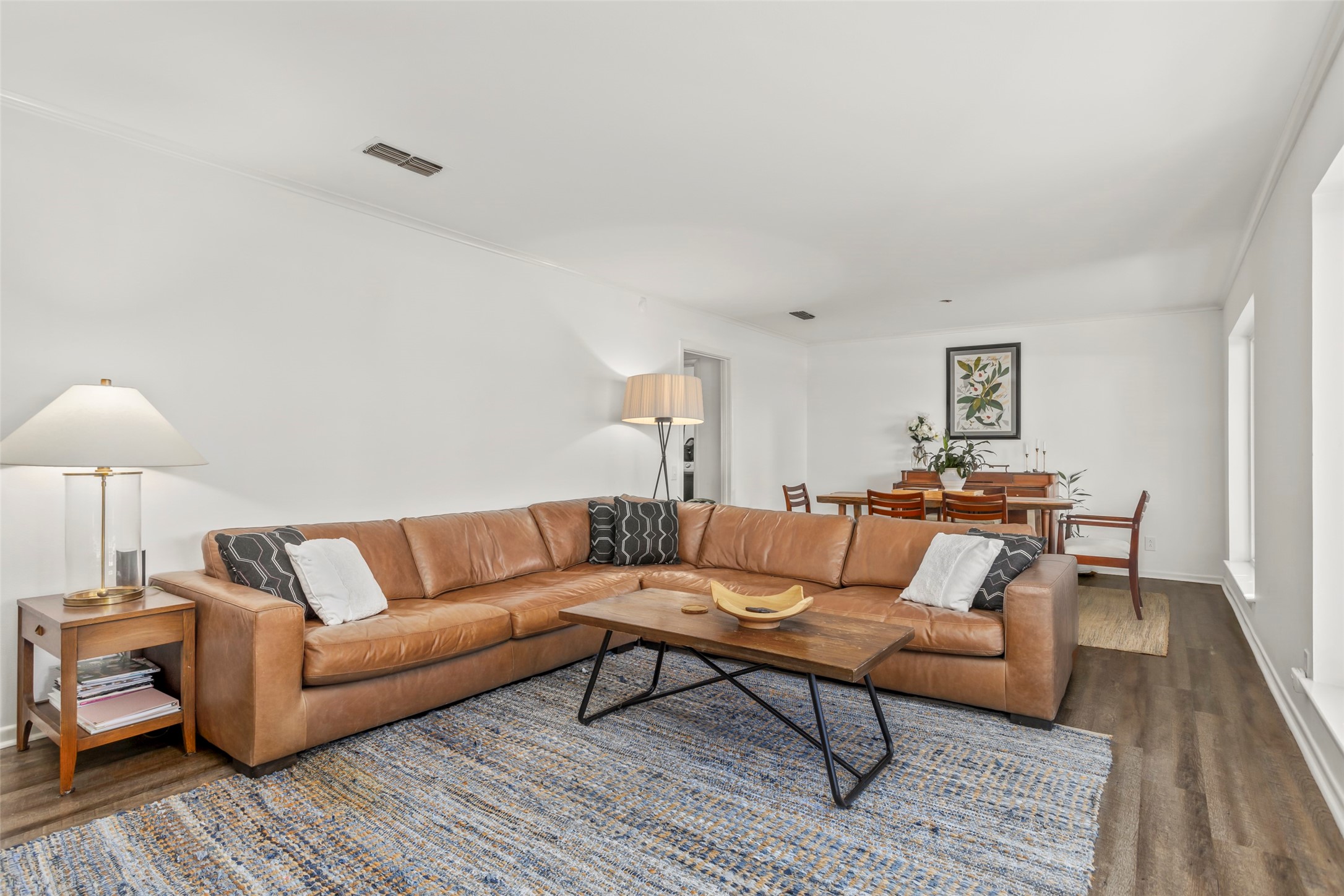 6904 Miramar Circle