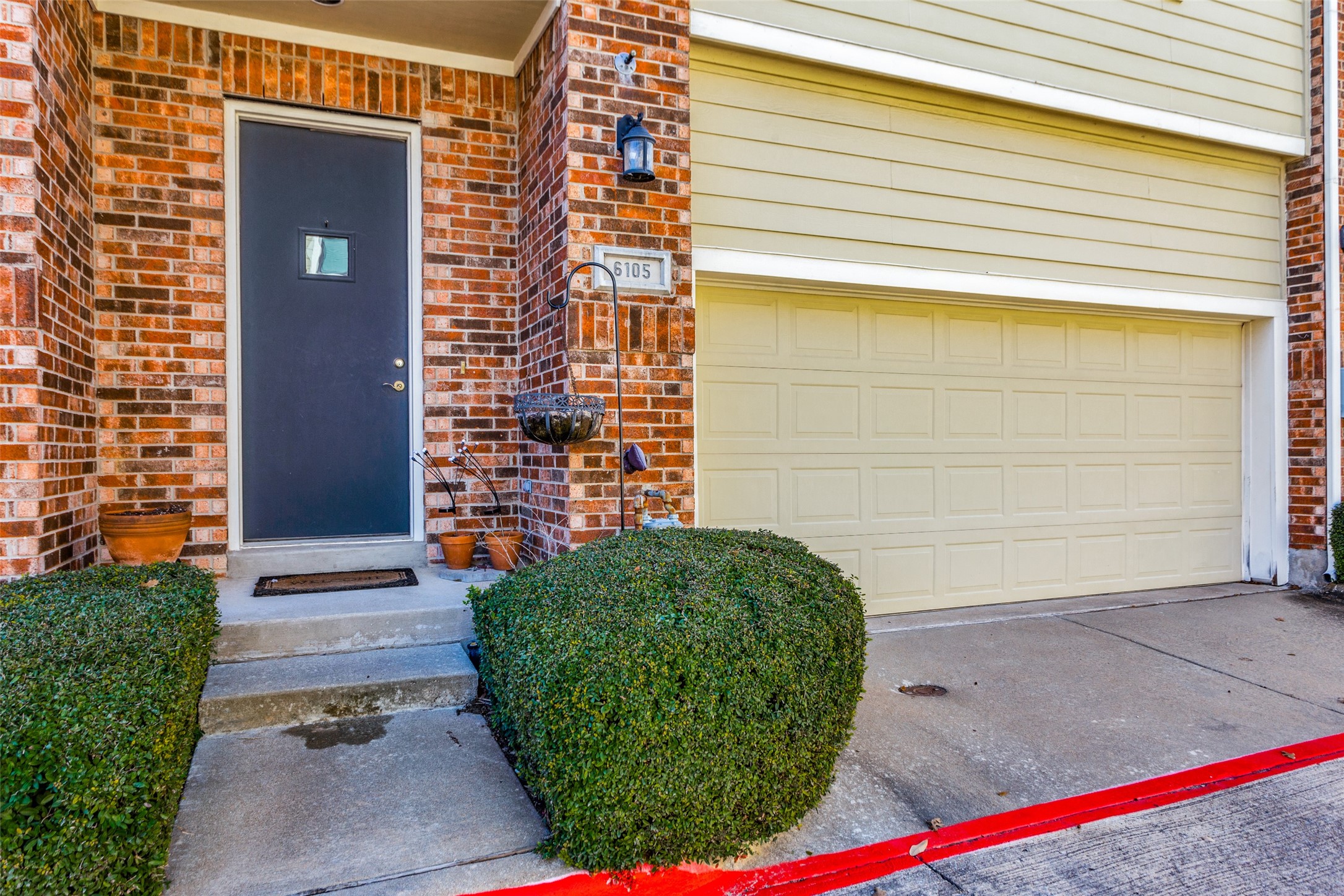 6105 Portrush Drive