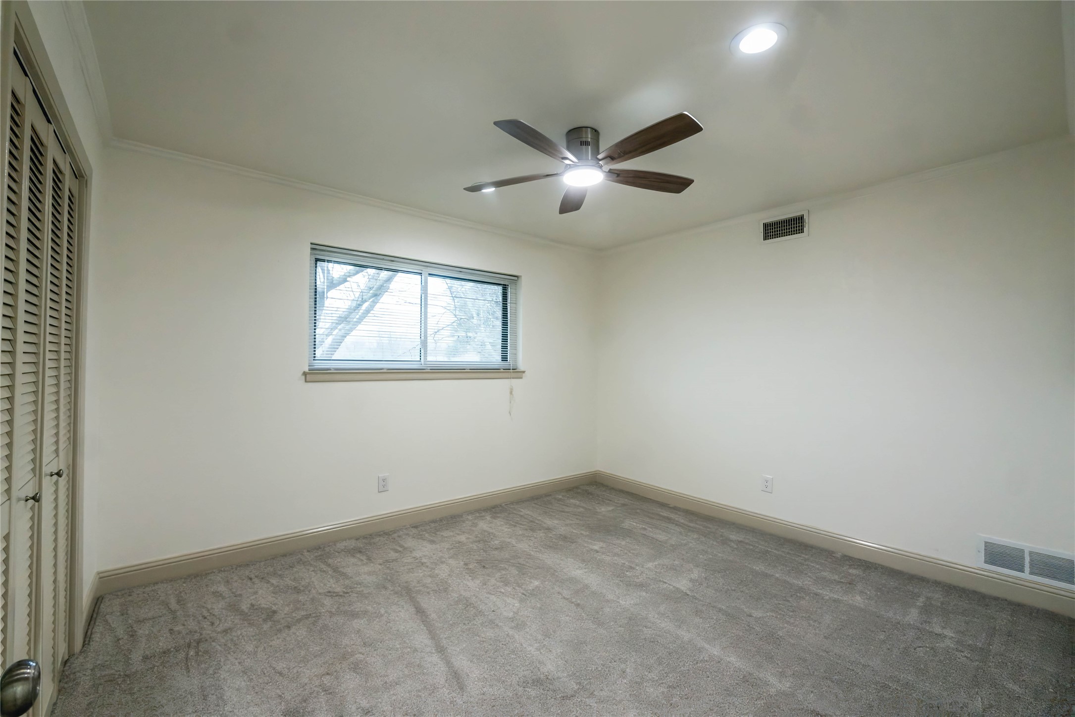 1700 Versailles Road